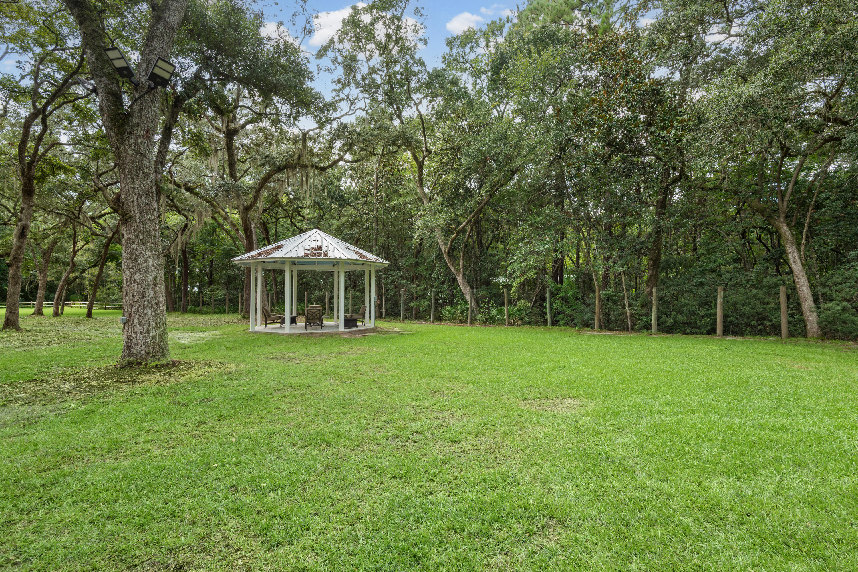 362 Red Barn Road