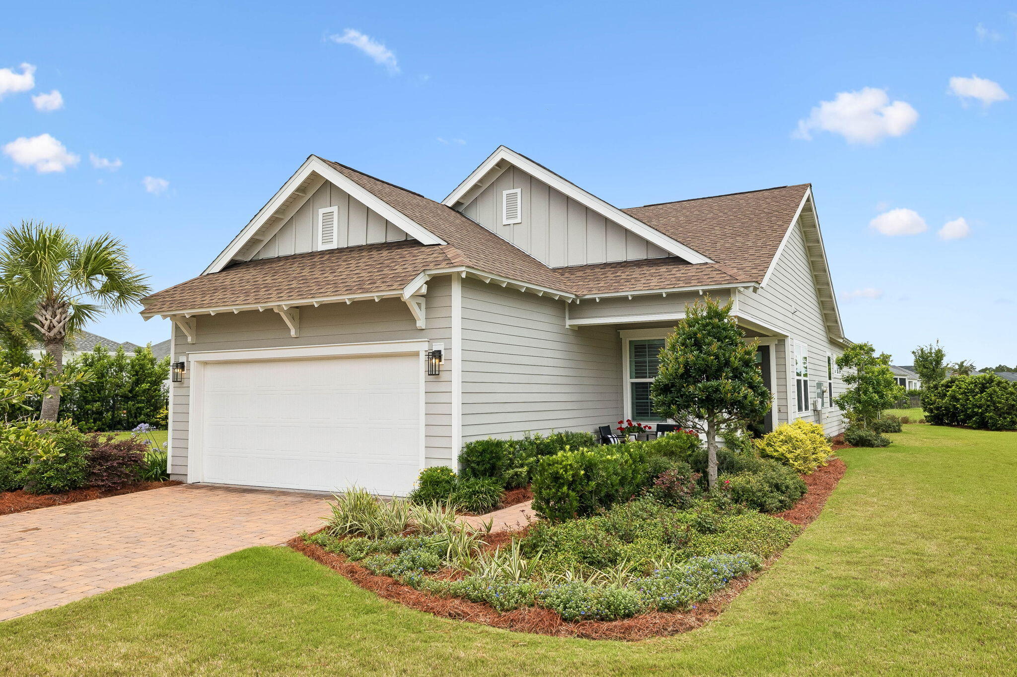 105 E Lafayette Road