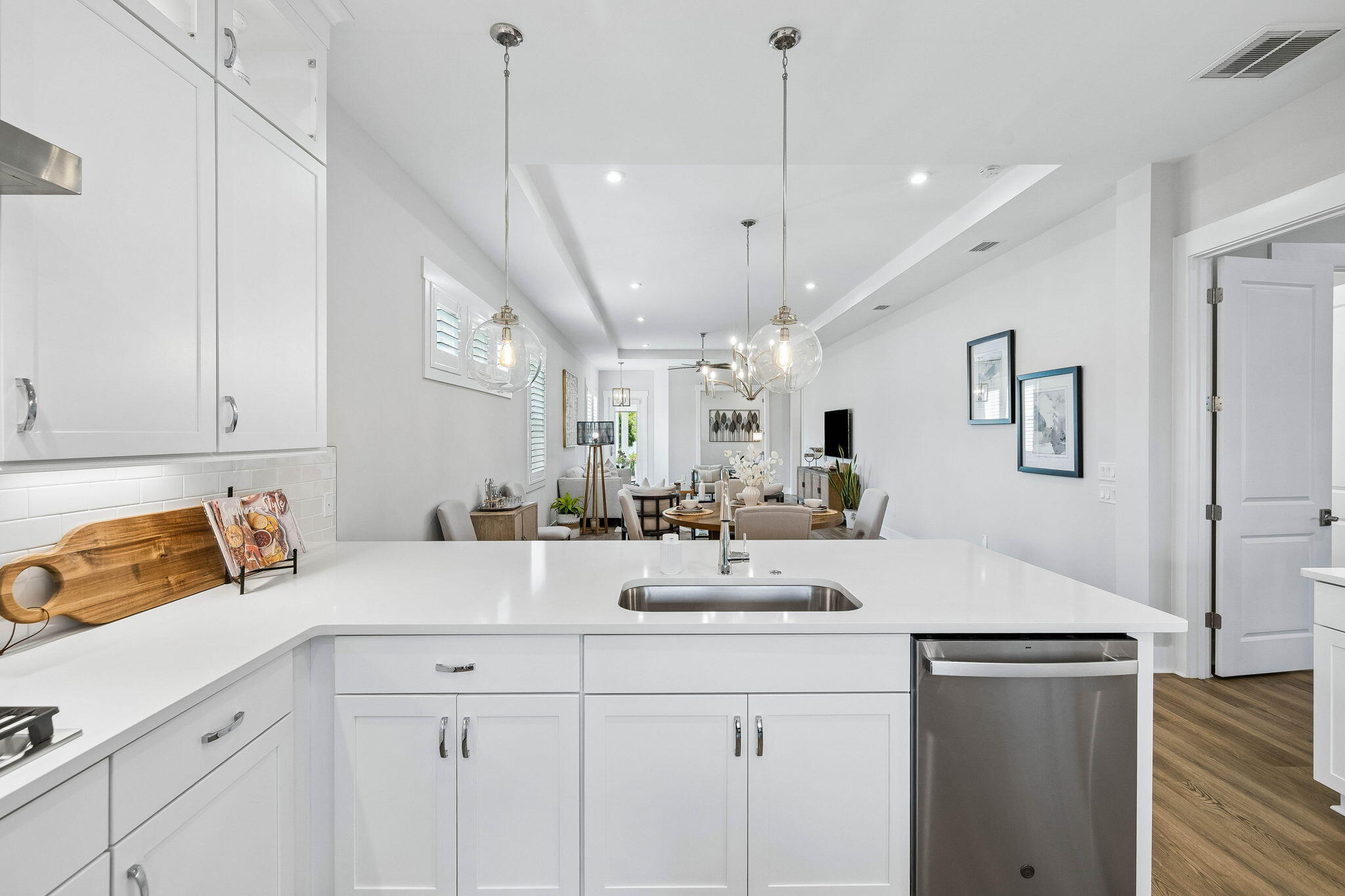 105 E Lafayette Road