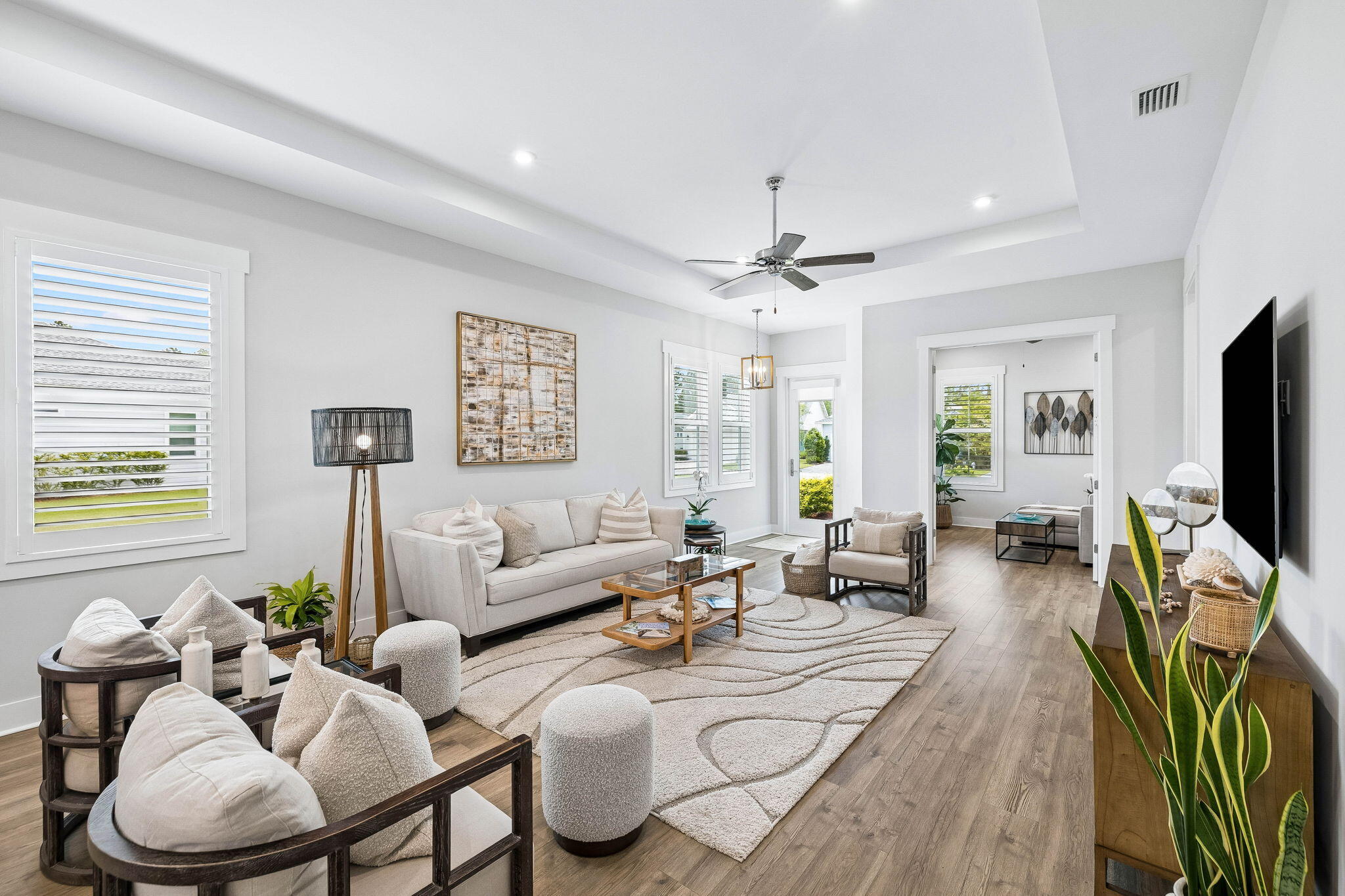 105 E Lafayette Road