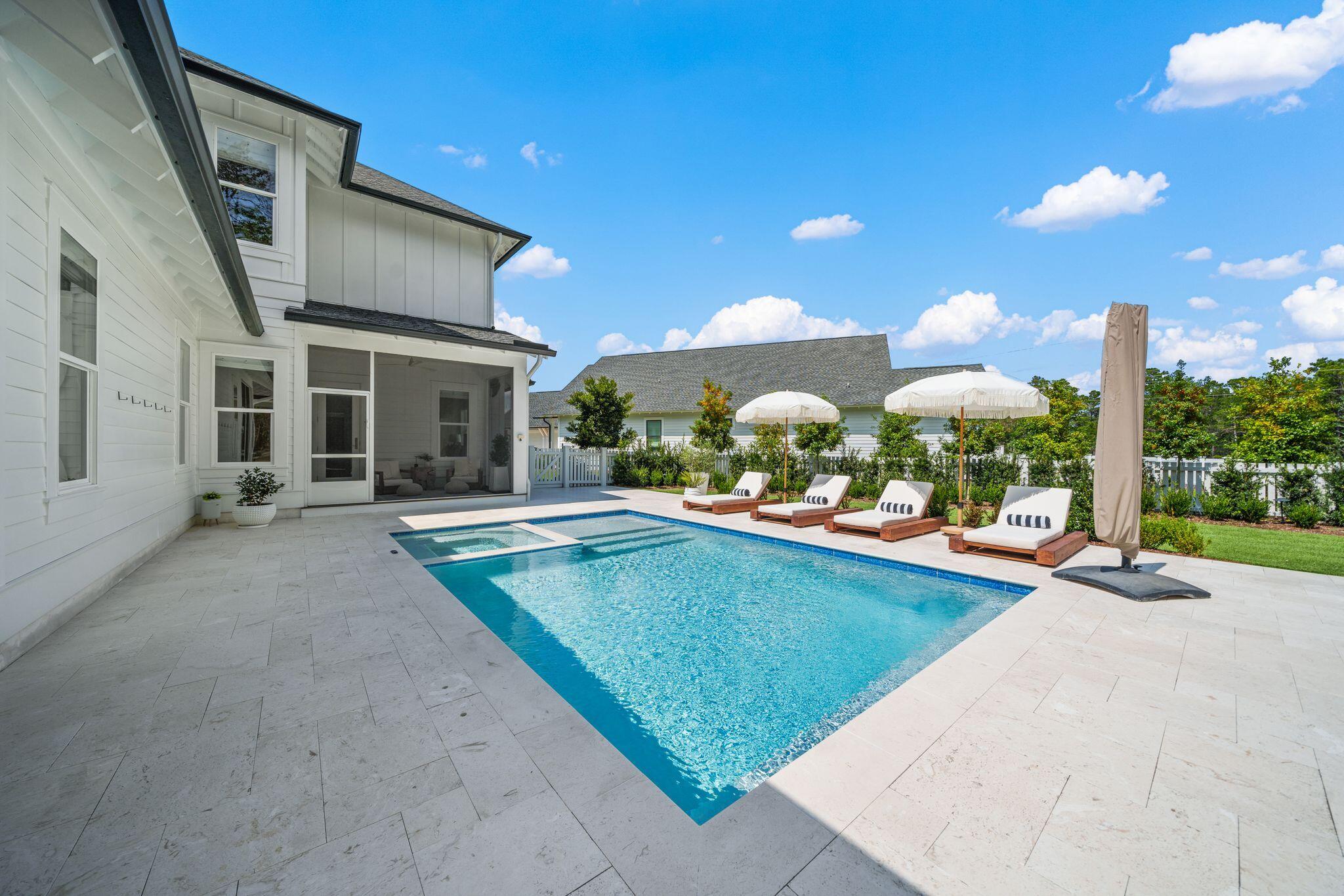 95 E Pollard Cove