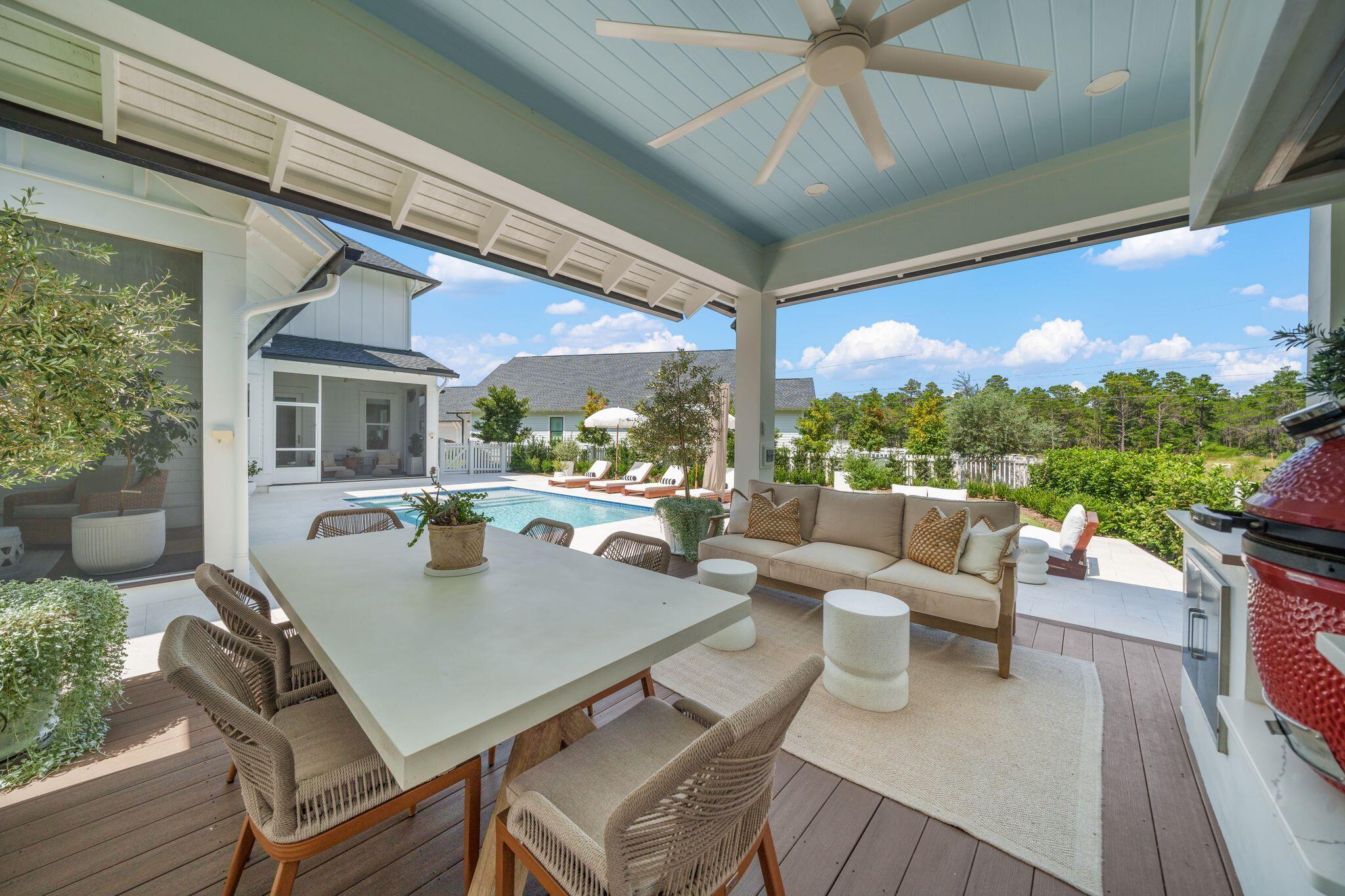 95 E Pollard Cove
