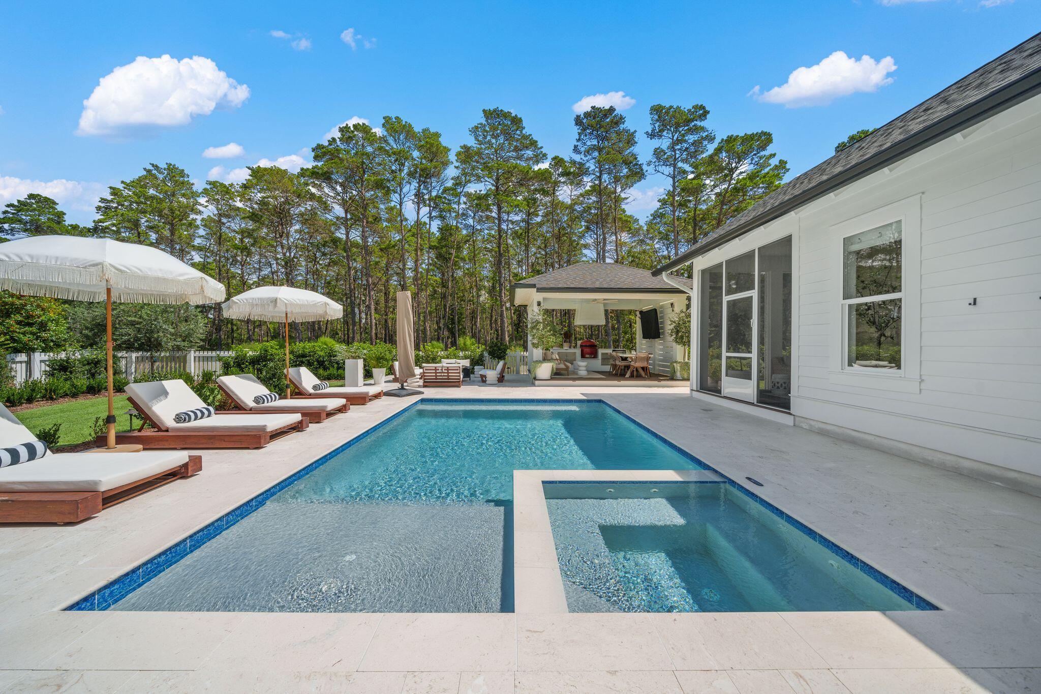 95 E Pollard Cove