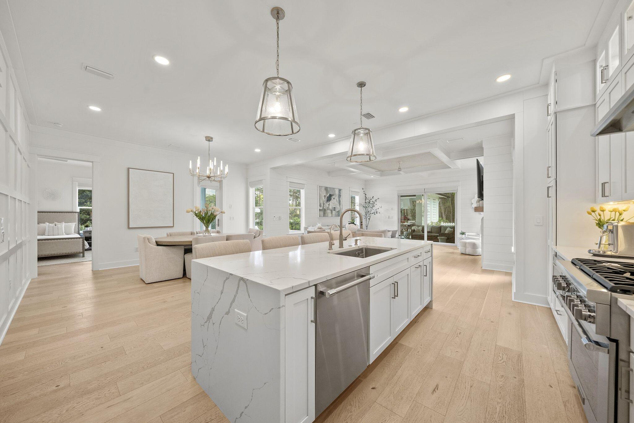 95 E Pollard Cove