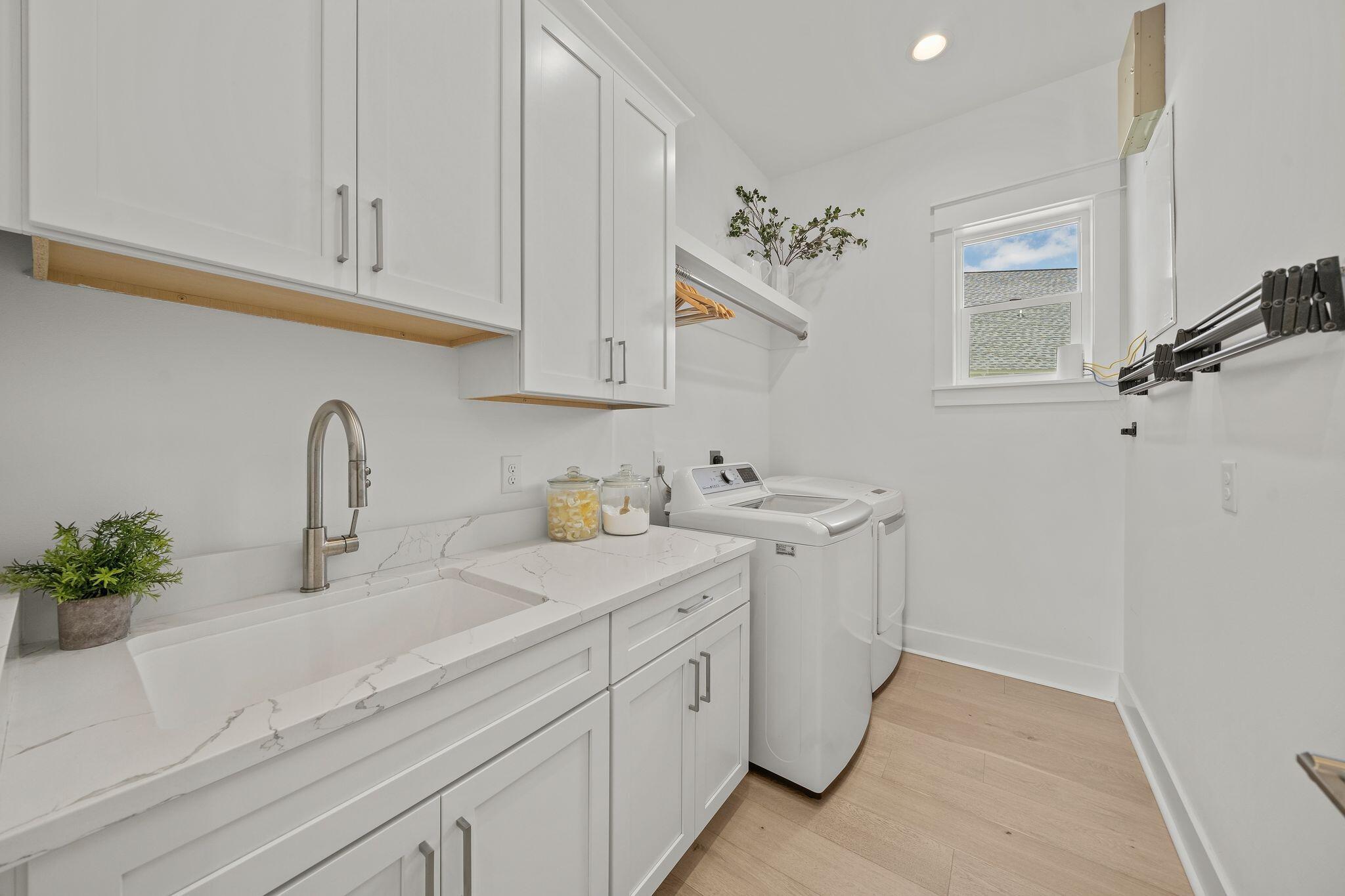 95 E Pollard Cove