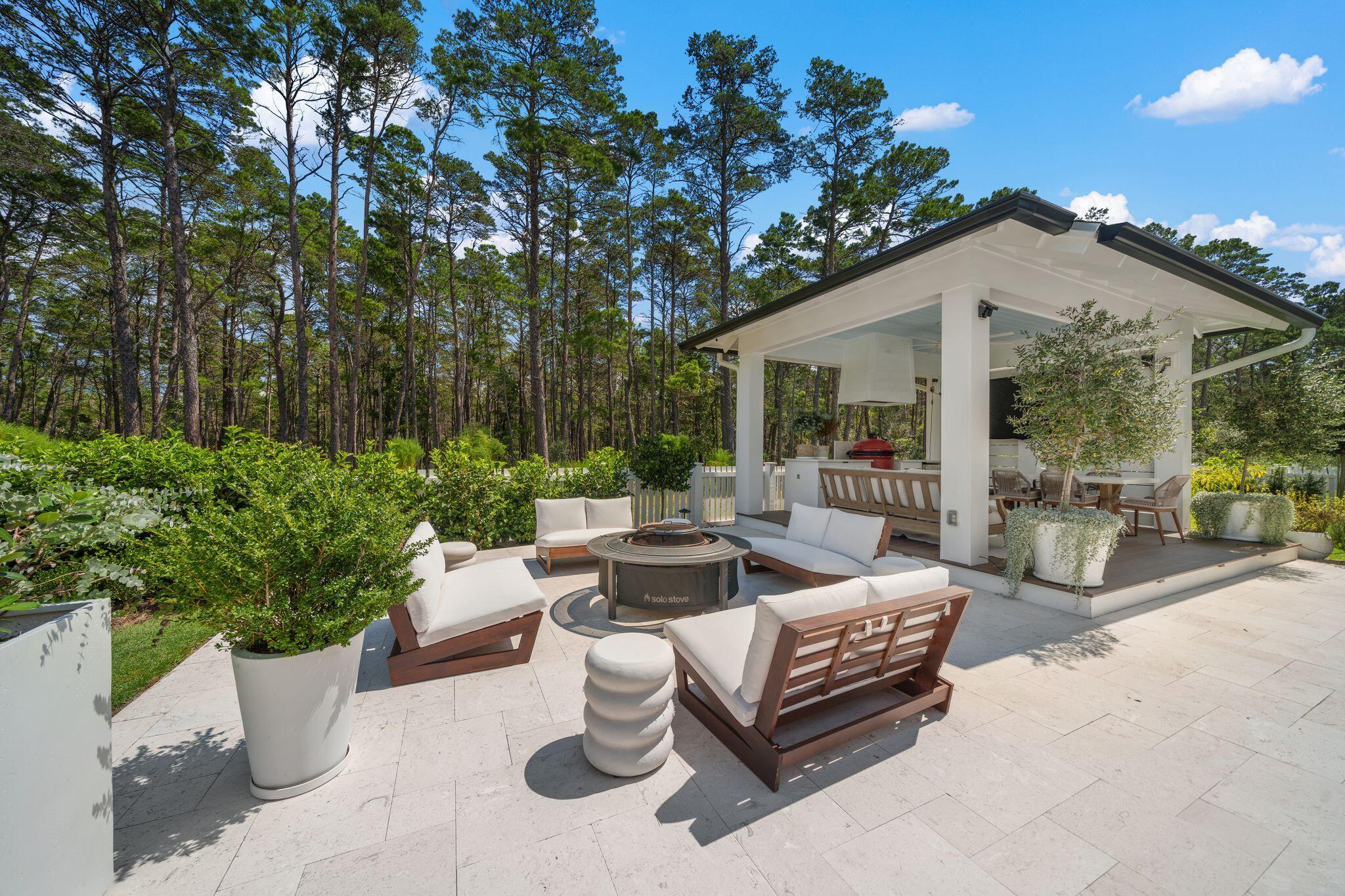 95 E Pollard Cove