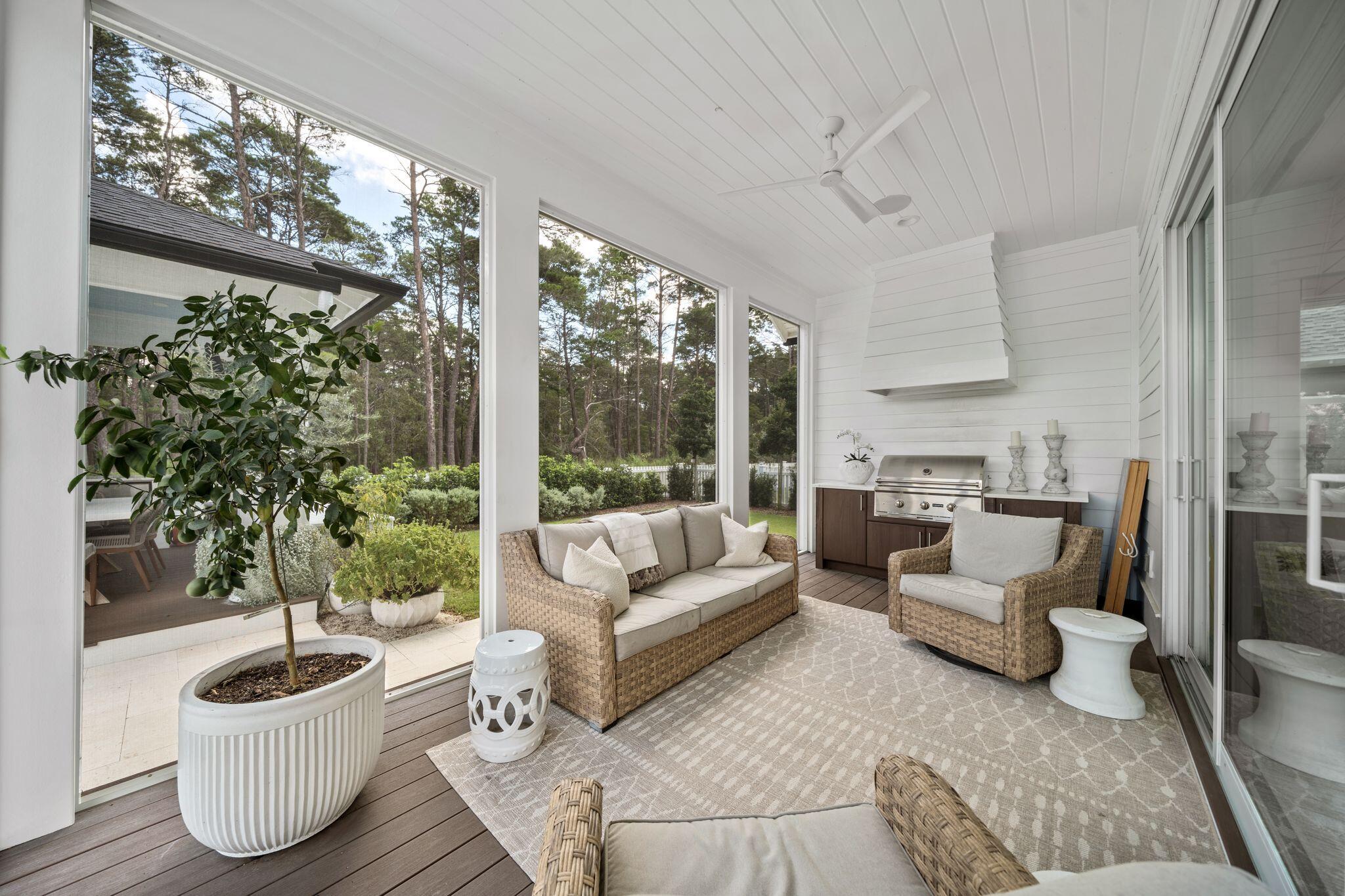 95 E Pollard Cove