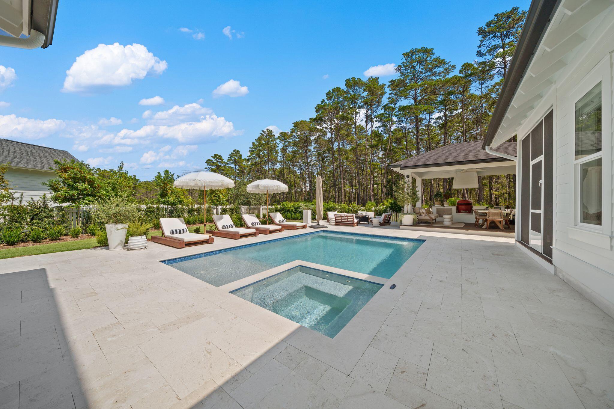 95 E Pollard Cove