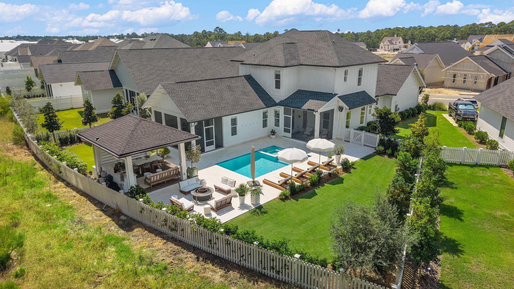 95 E Pollard Cove