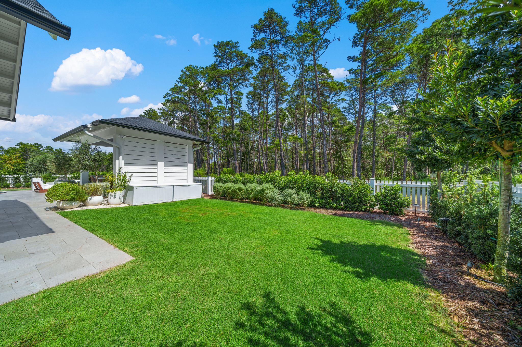 95 E Pollard Cove