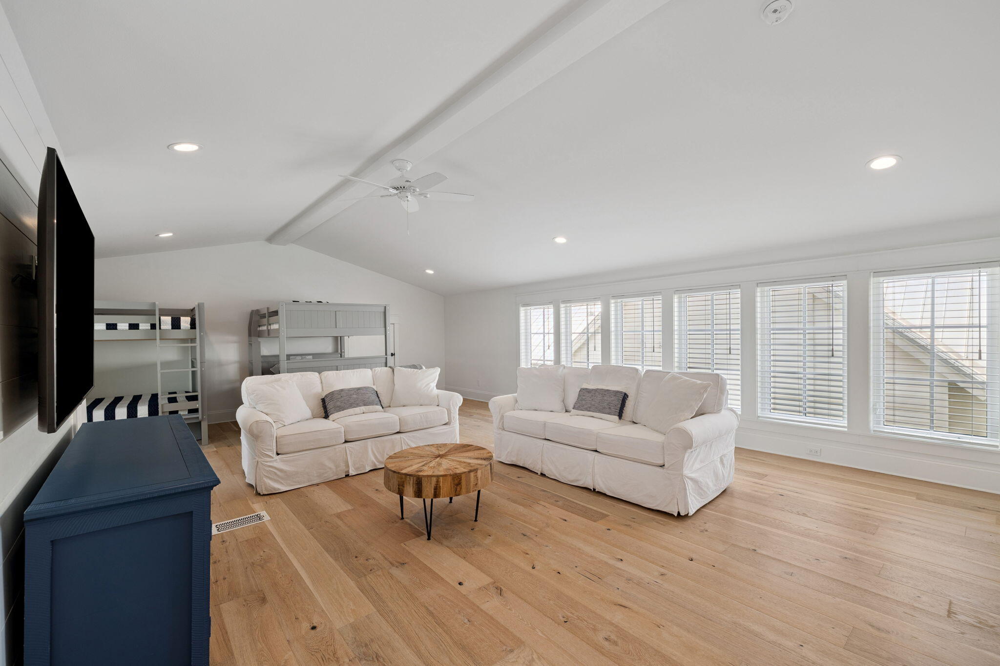 17 Sand Dunes Road
