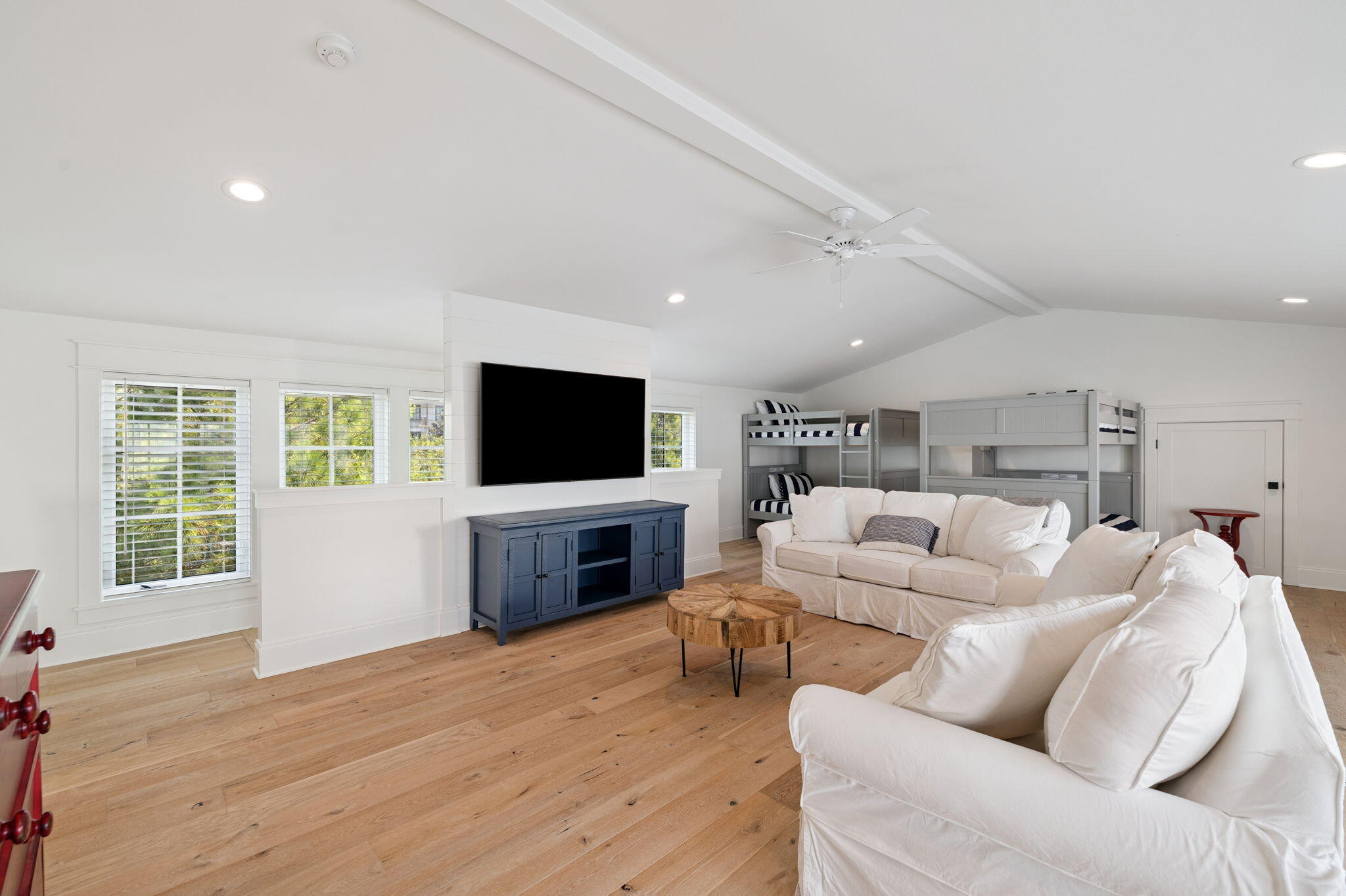 17 Sand Dunes Road