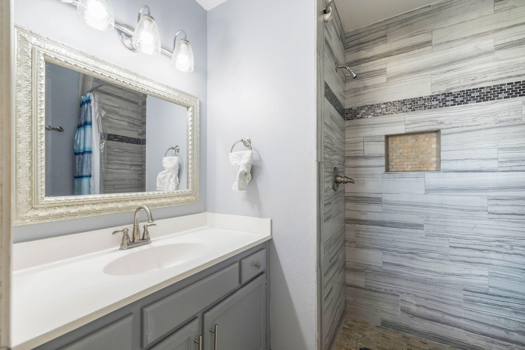 11 Driftwood Road Unit 7