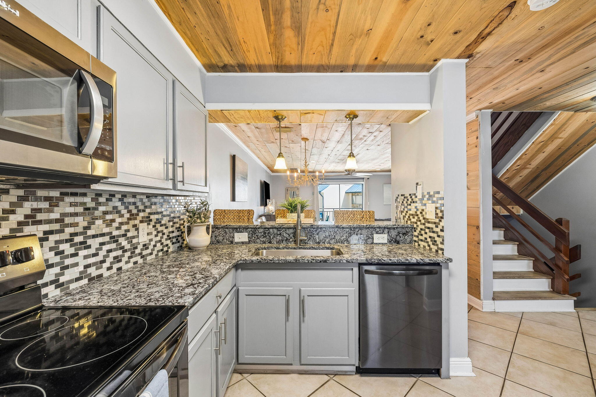 11 Driftwood Road Unit 7