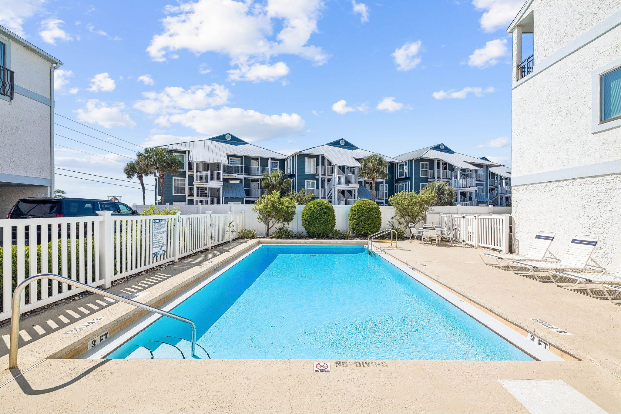 11 Driftwood Road Unit 7
