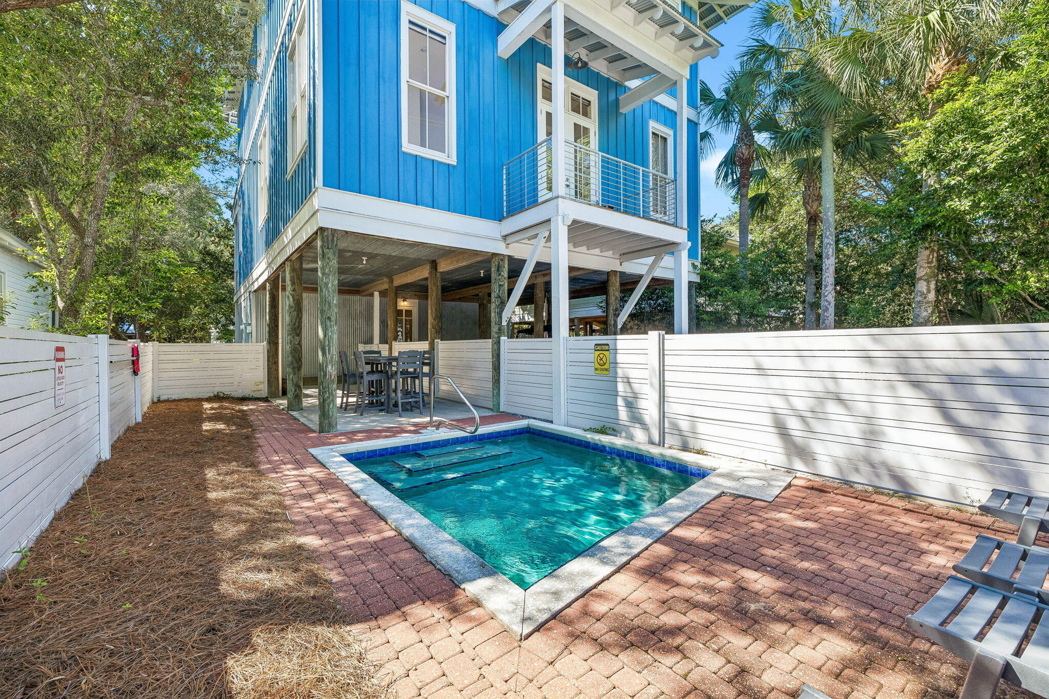 99 Magnolia Street