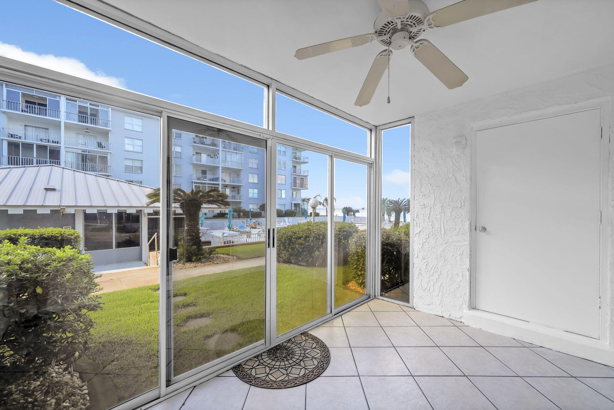 3857 Indian Trail 115