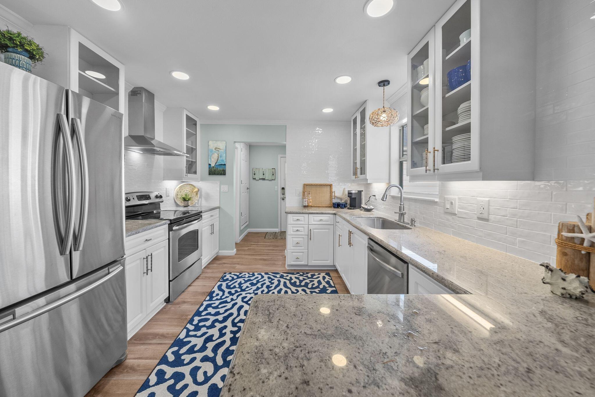 10 Fairway Drive