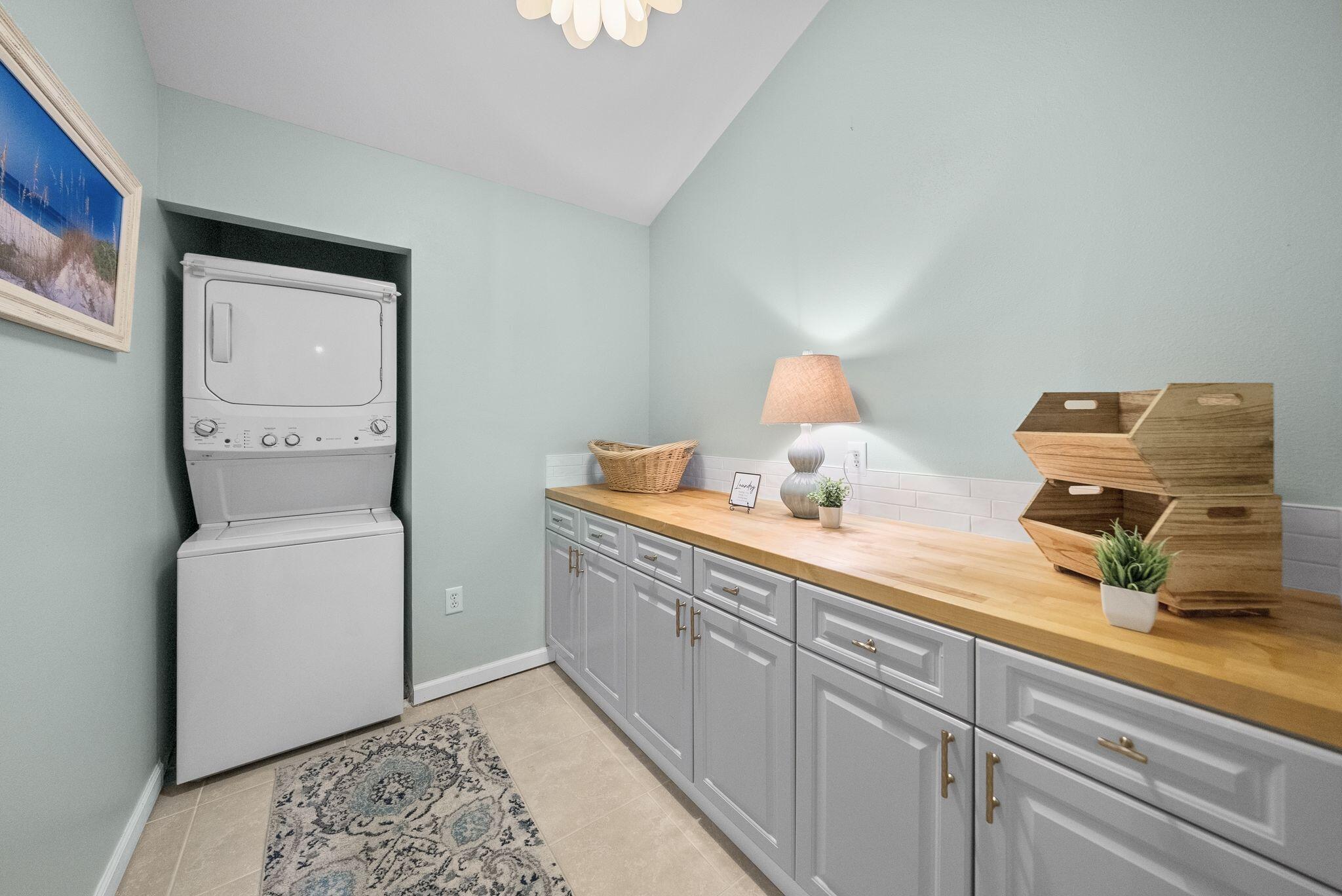 10 Fairway Drive
