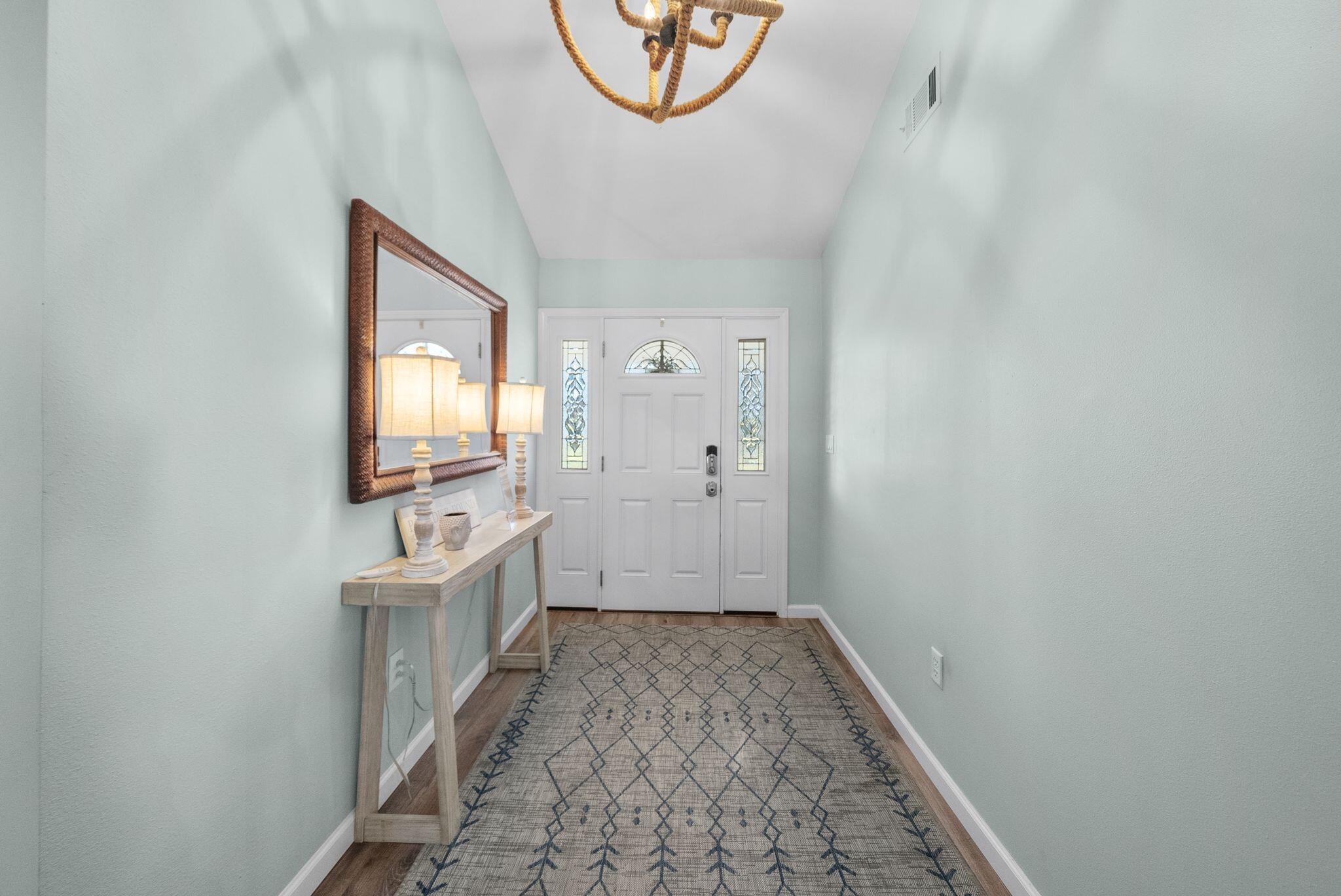 10 Fairway Drive