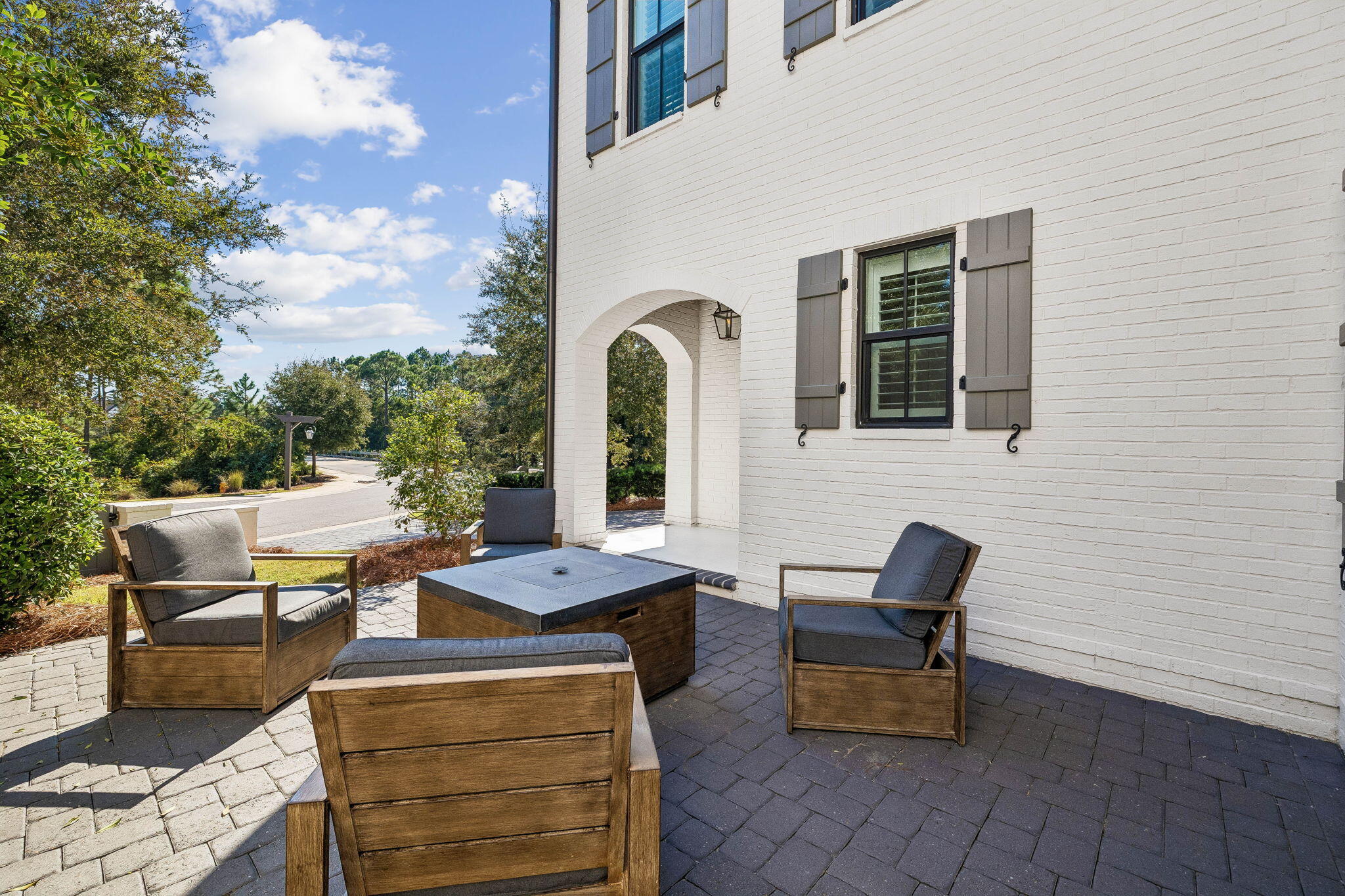88 Ridgewalk Circle