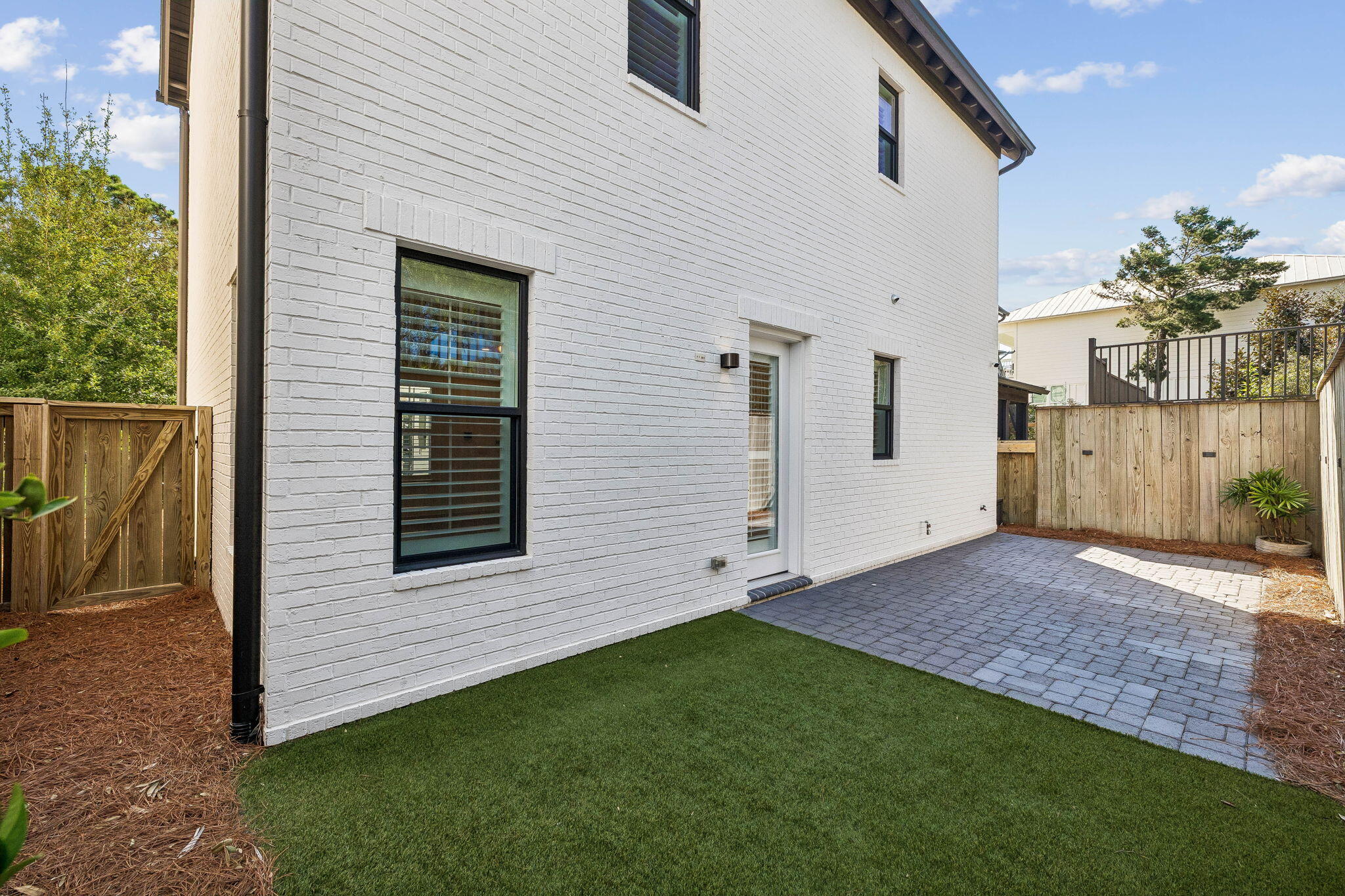 88 Ridgewalk Circle