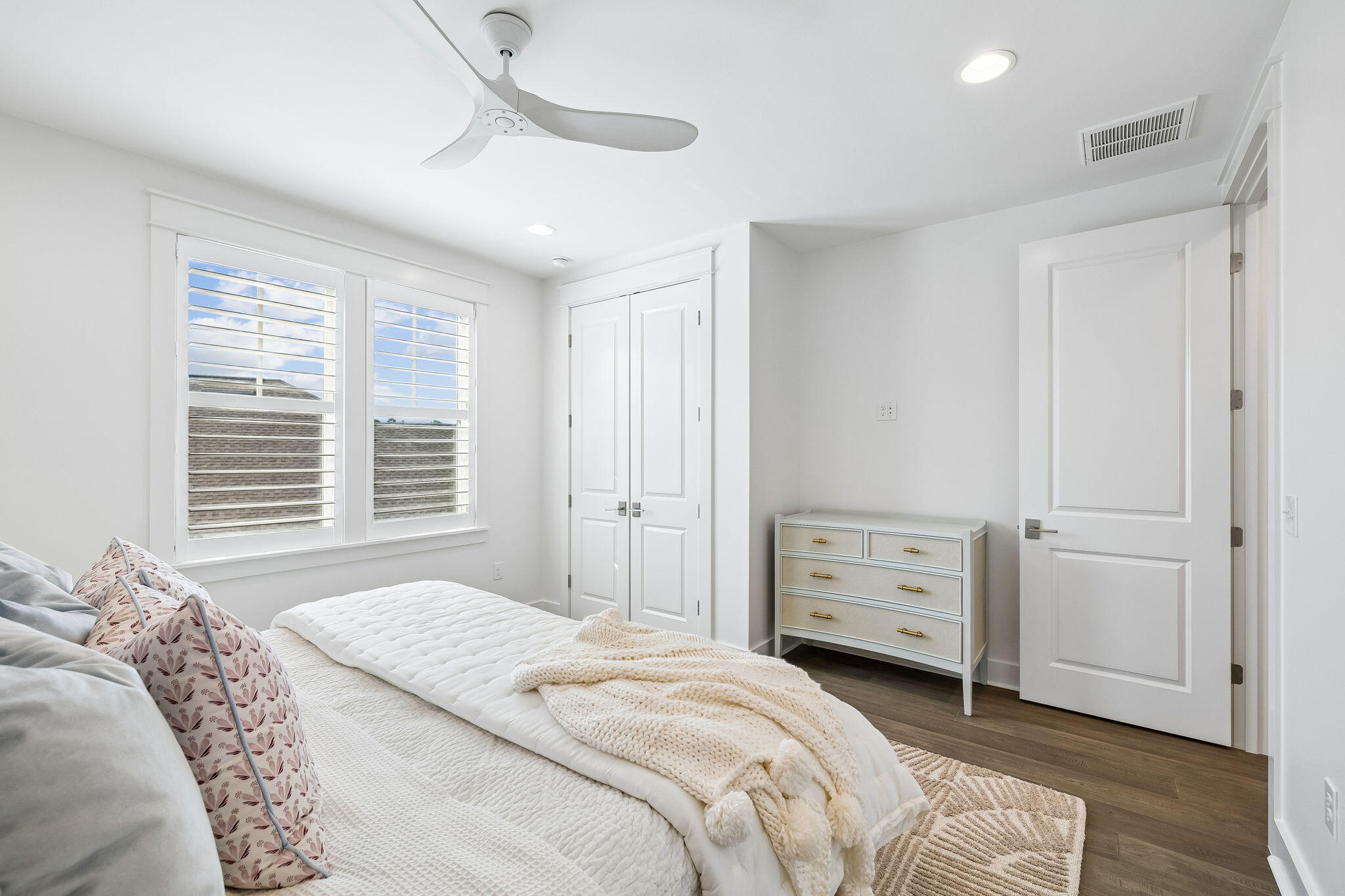 229 Sandchase Circle