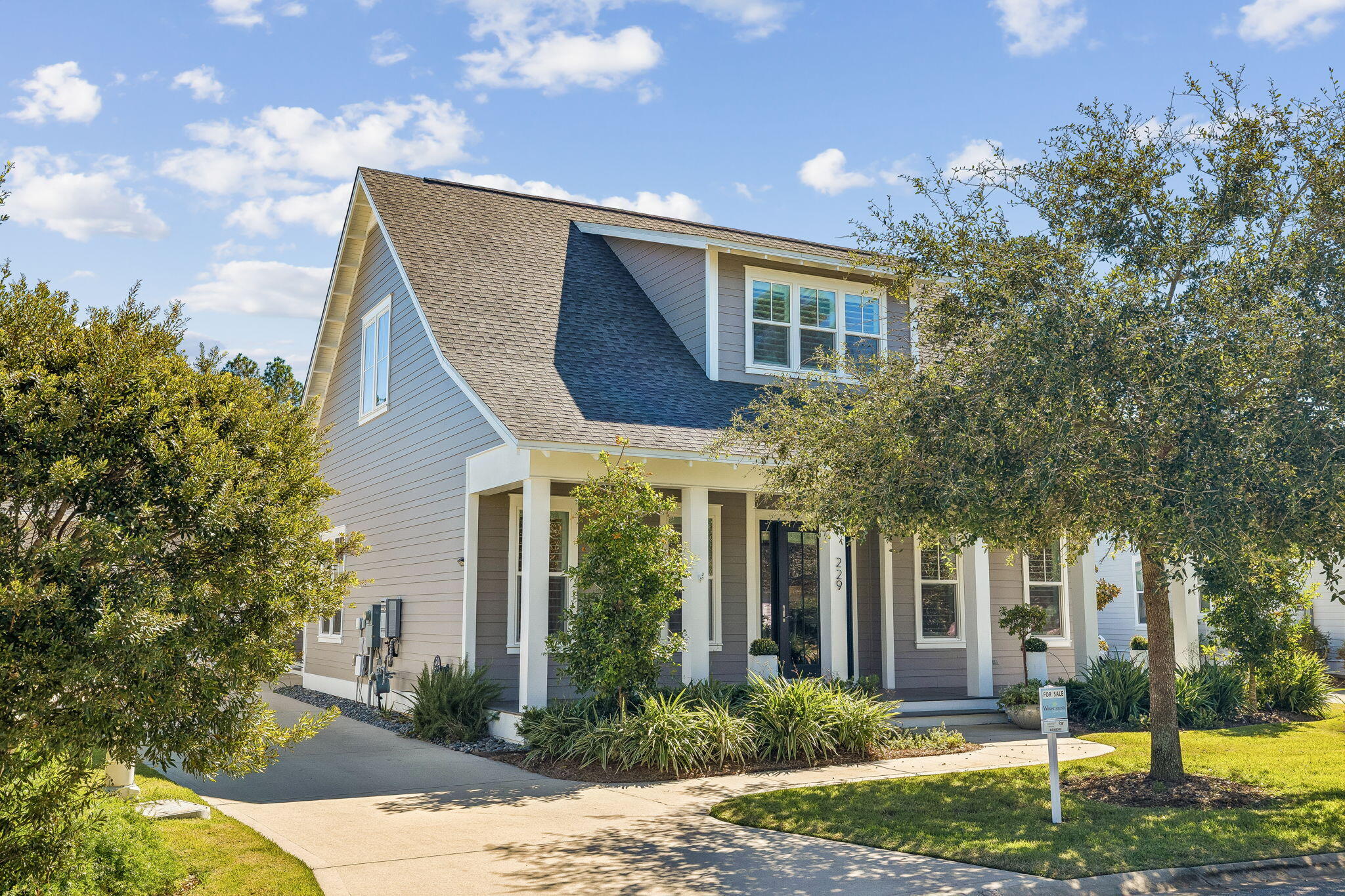 229 Sandchase Circle