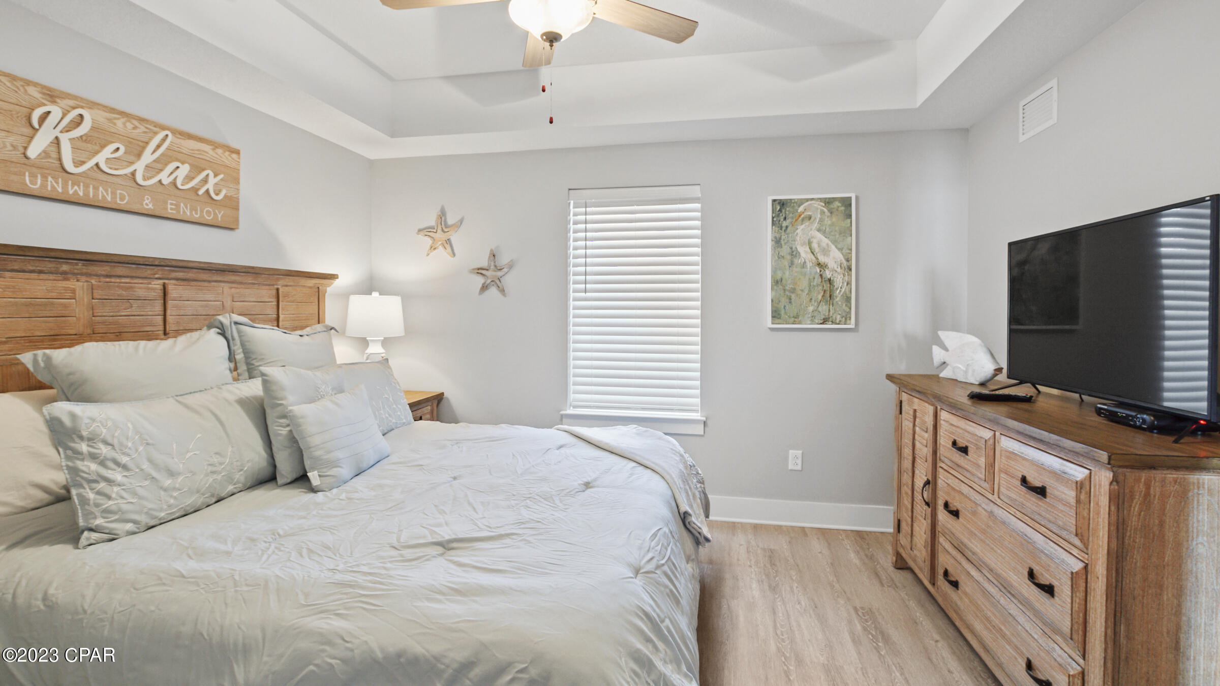 15928 Front Beach Road 1905