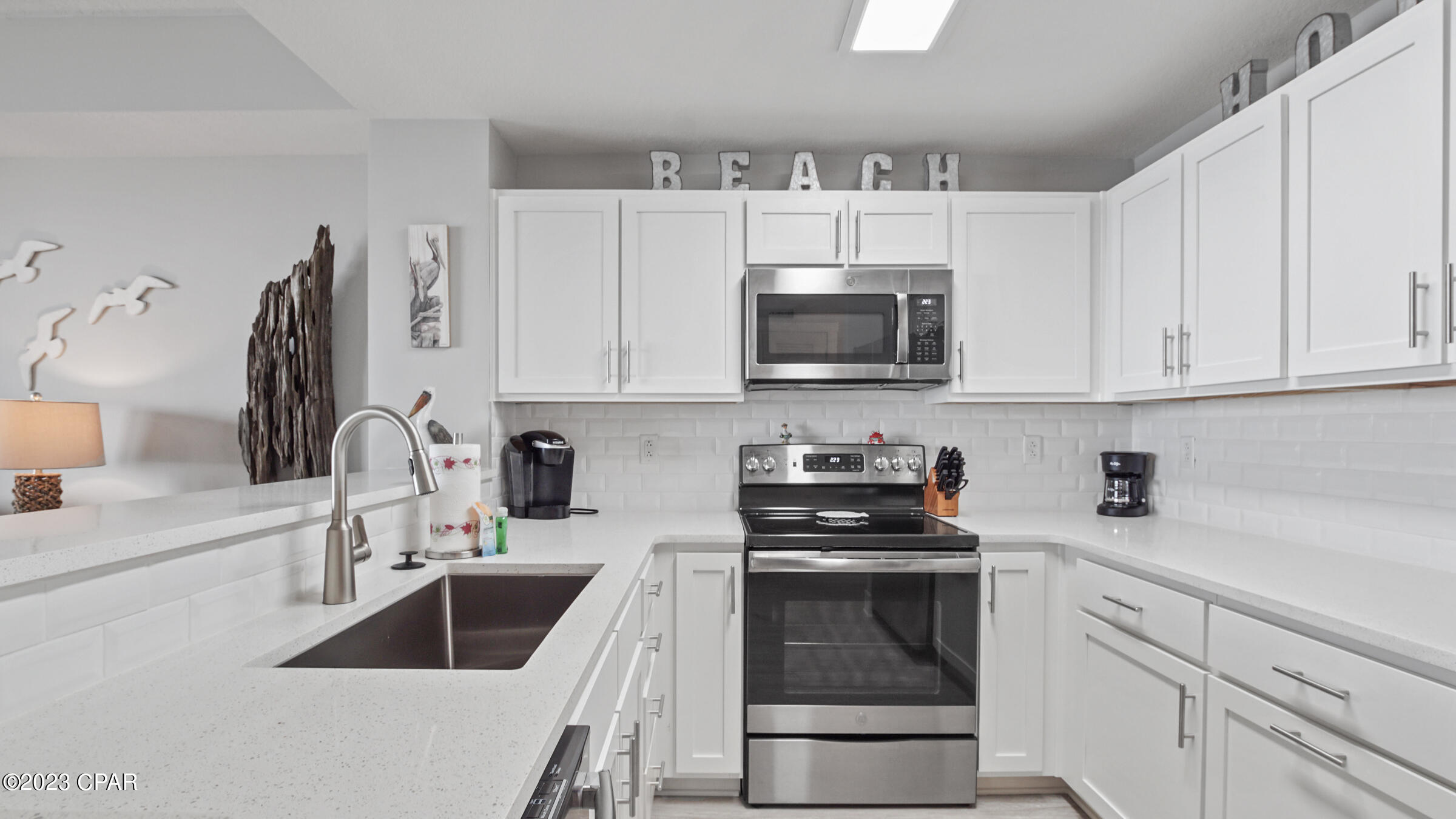 15928 Front Beach Road 1905