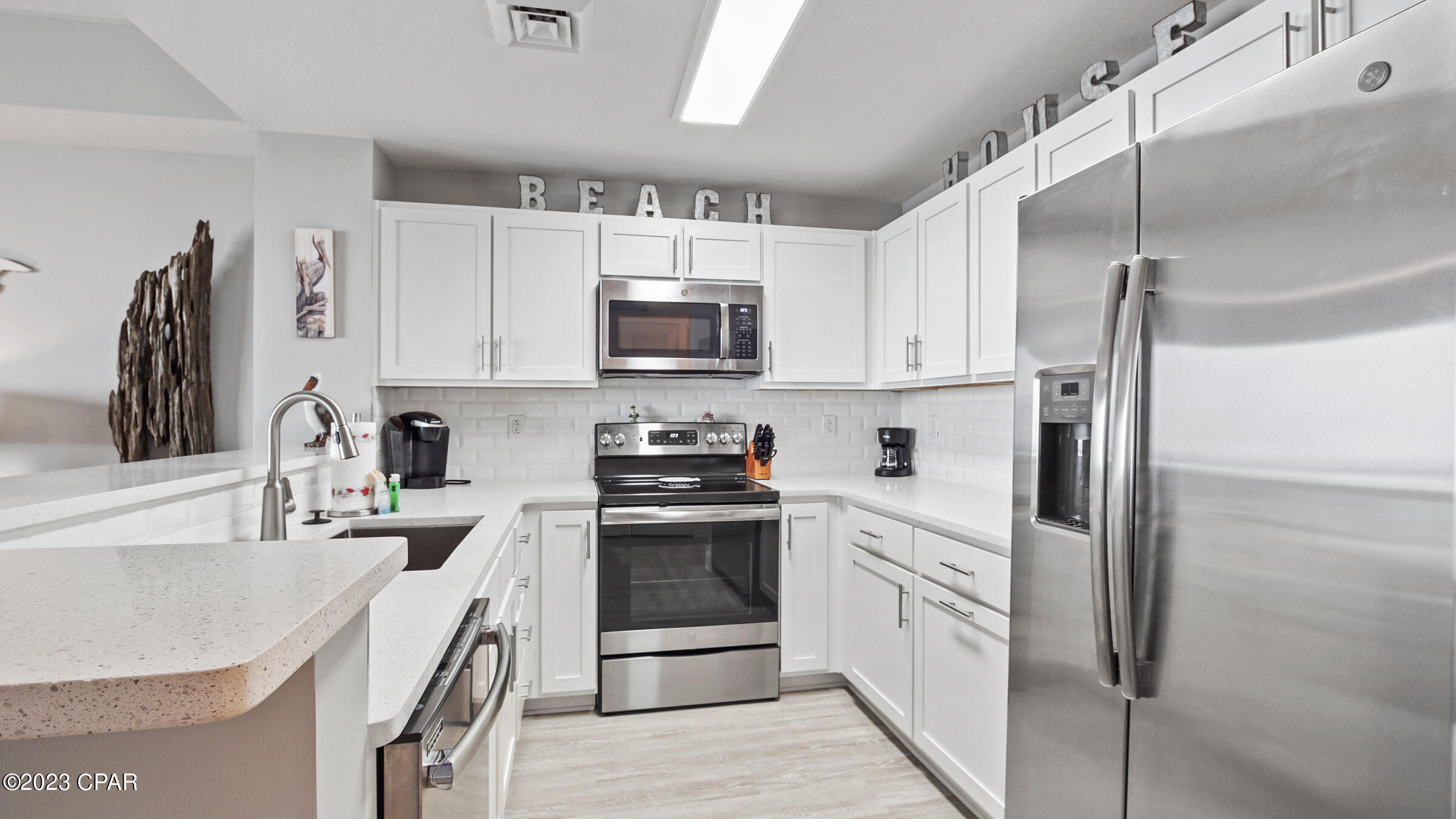 15928 Front Beach Road 1905