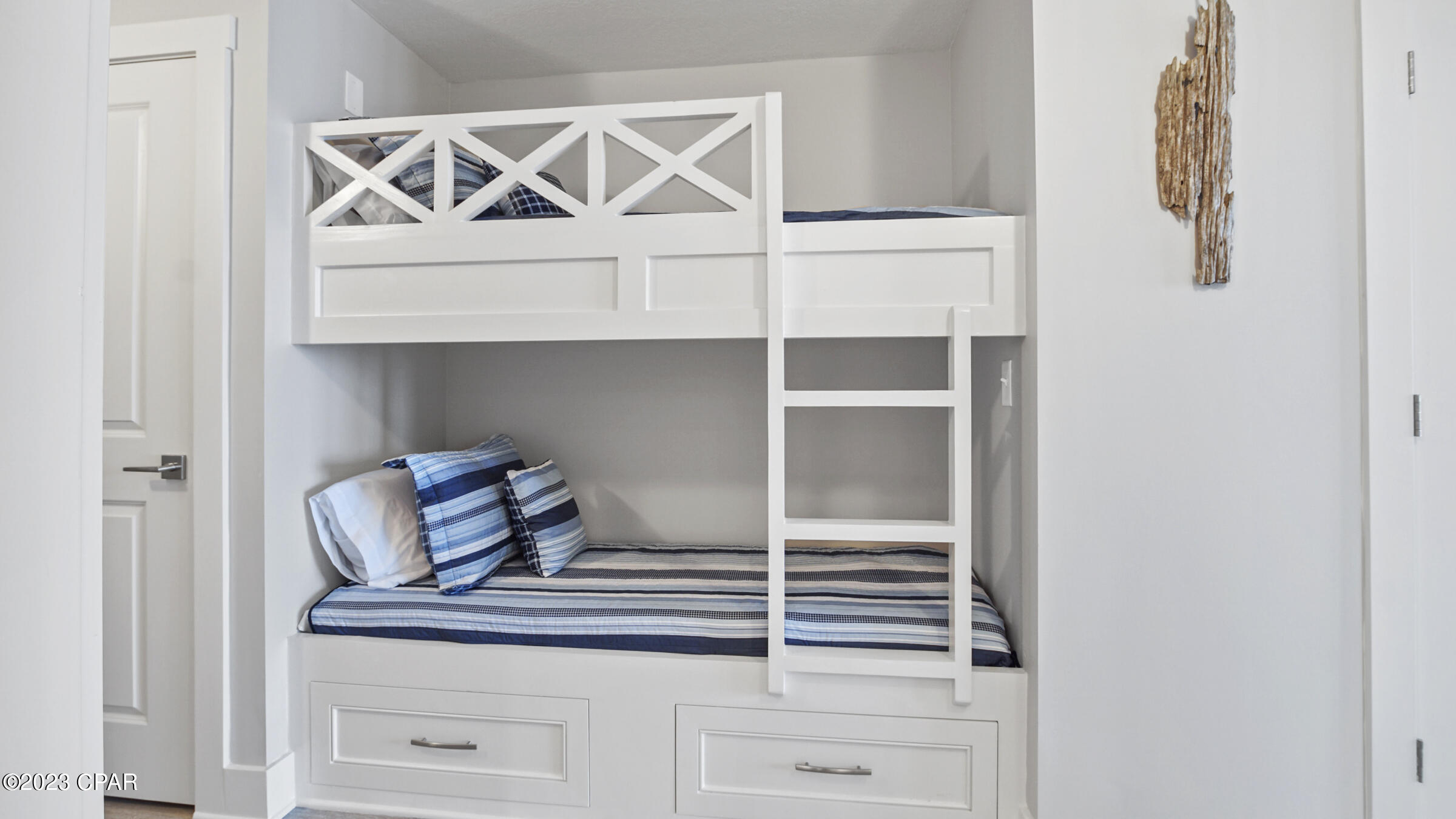 15928 Front Beach Road 1905