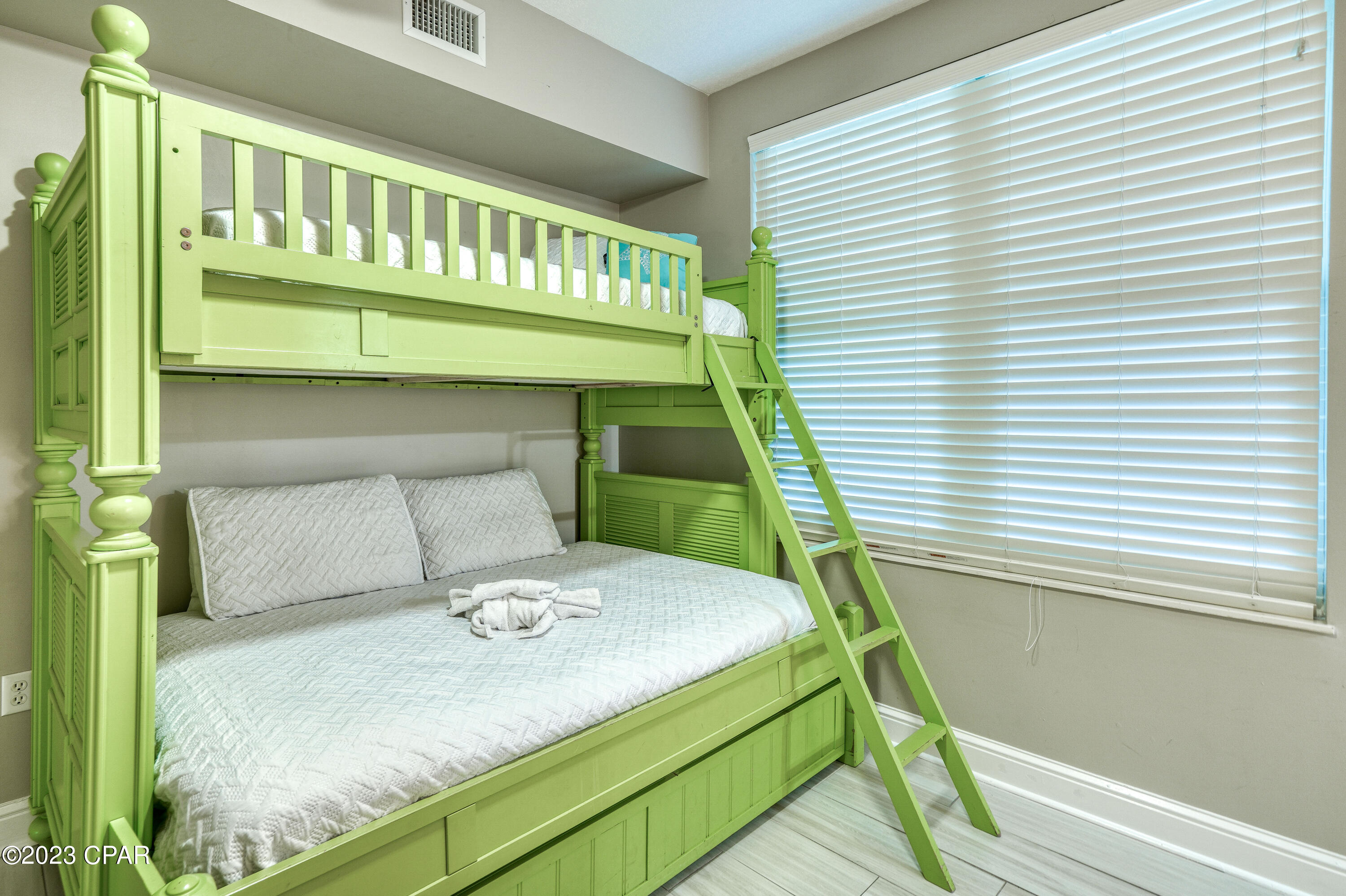 15625 Front Beach Road 503