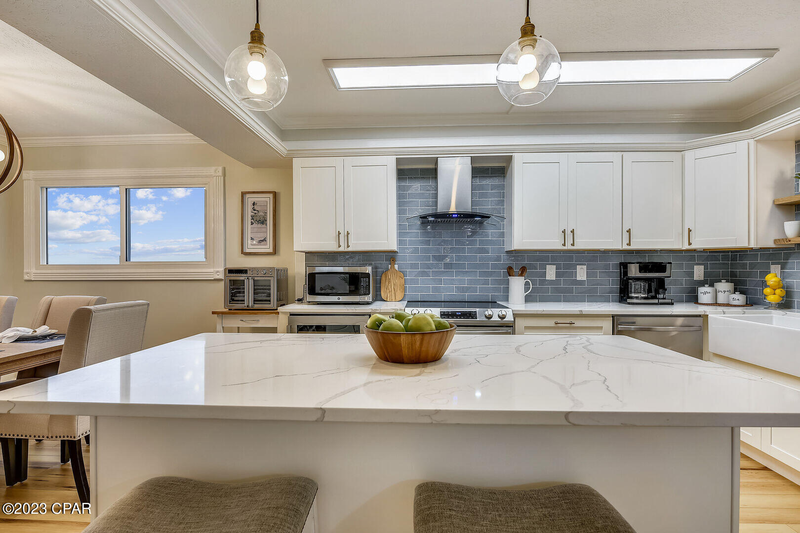 5801 Thomas Dr Drive 901