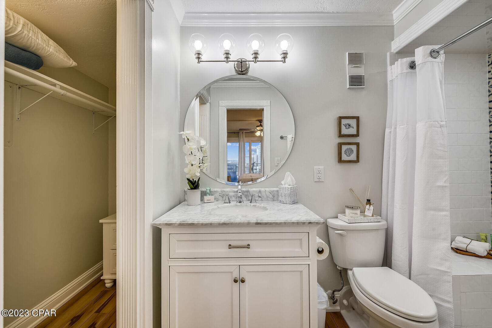 5801 Thomas Dr Drive 901