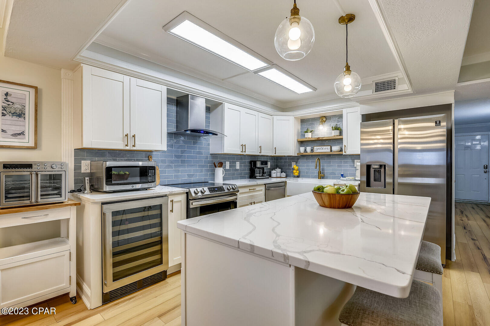 5801 Thomas Dr Drive 901