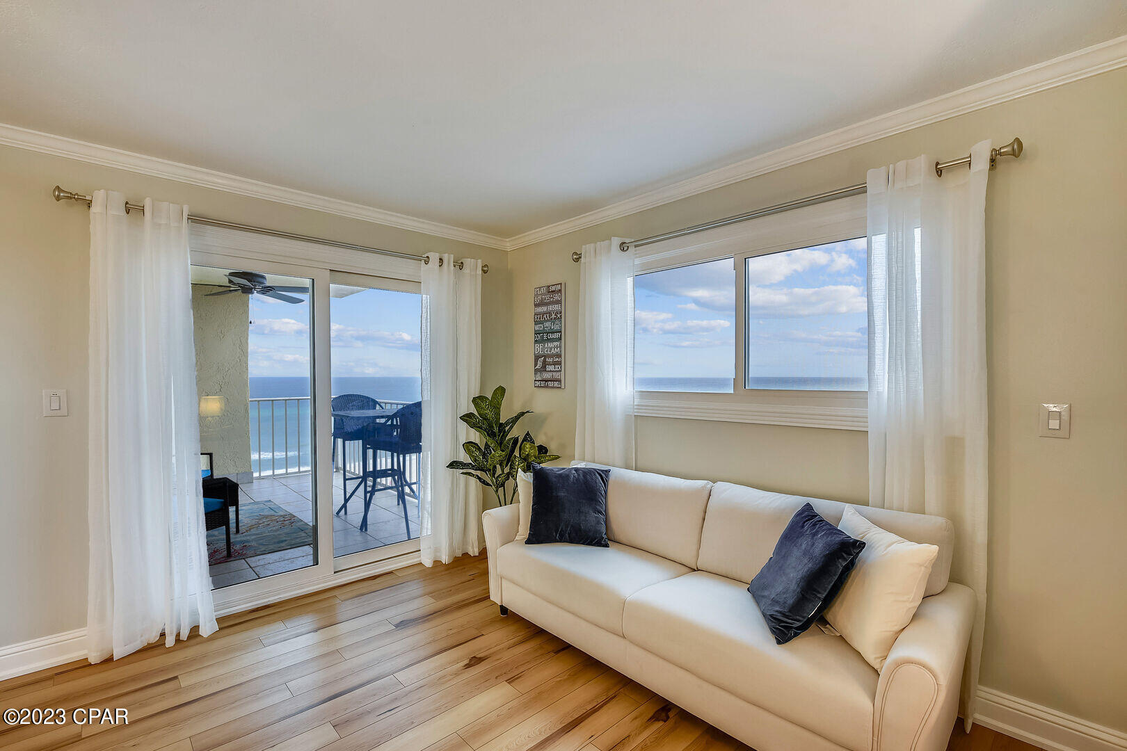 5801 Thomas Dr Drive 901