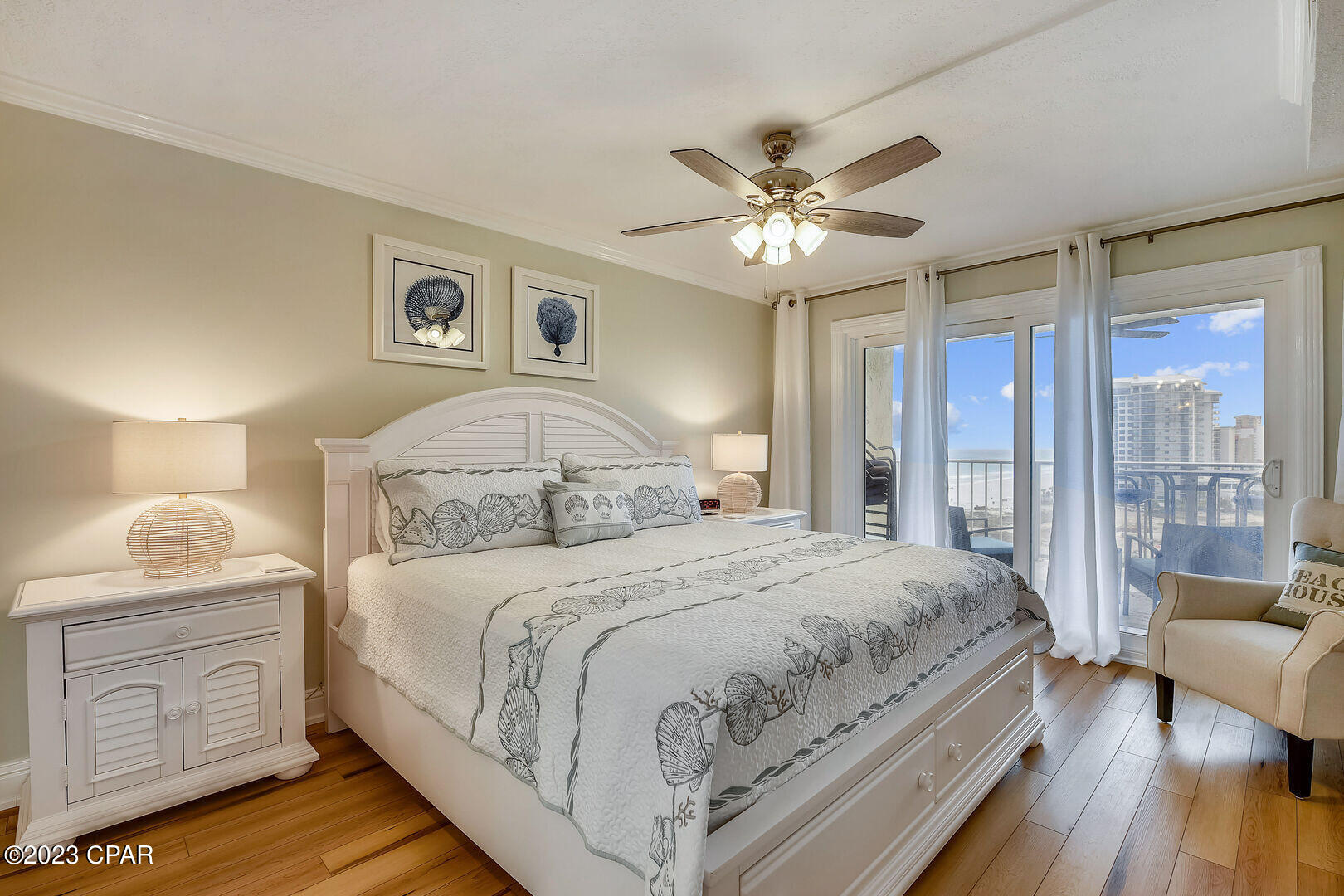 5801 Thomas Dr Drive 901