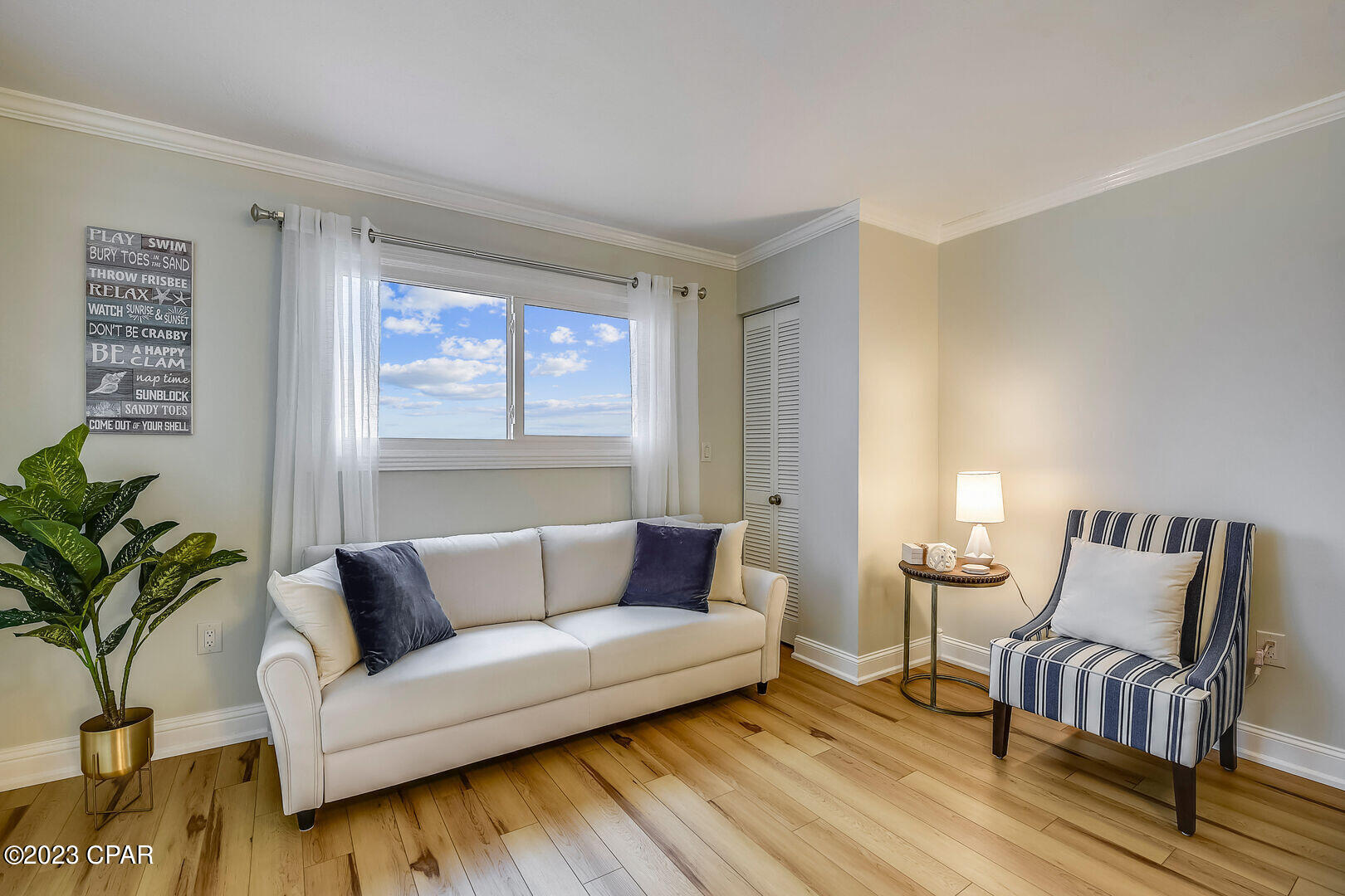 5801 Thomas Dr Drive 901