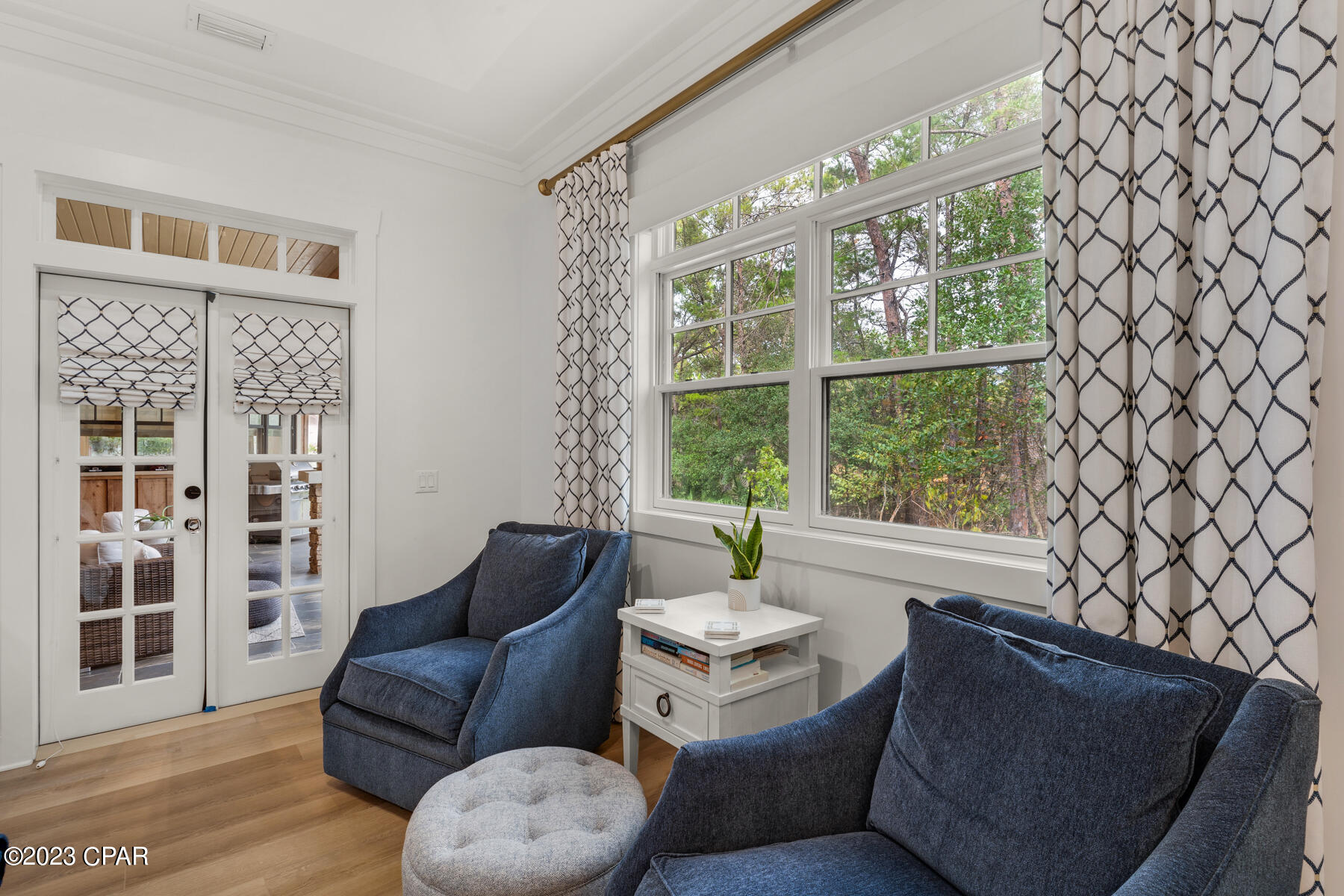 1608 Sharks Tooth Trail