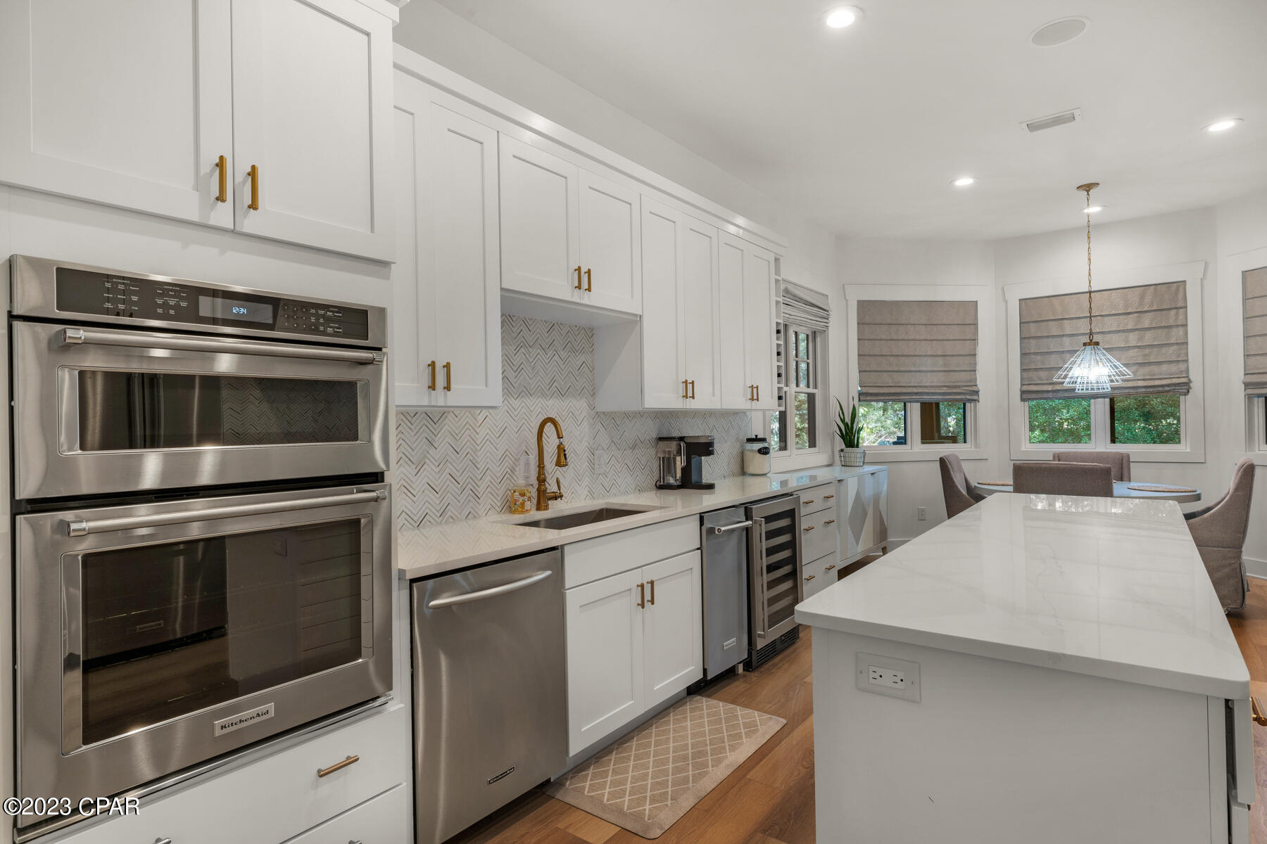 1608 Sharks Tooth Trail