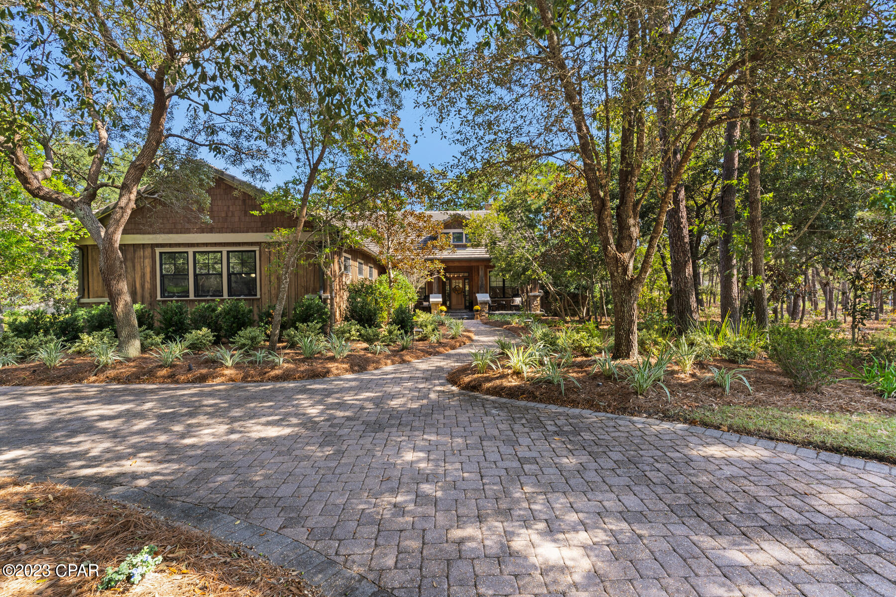 1608 Sharks Tooth Trail