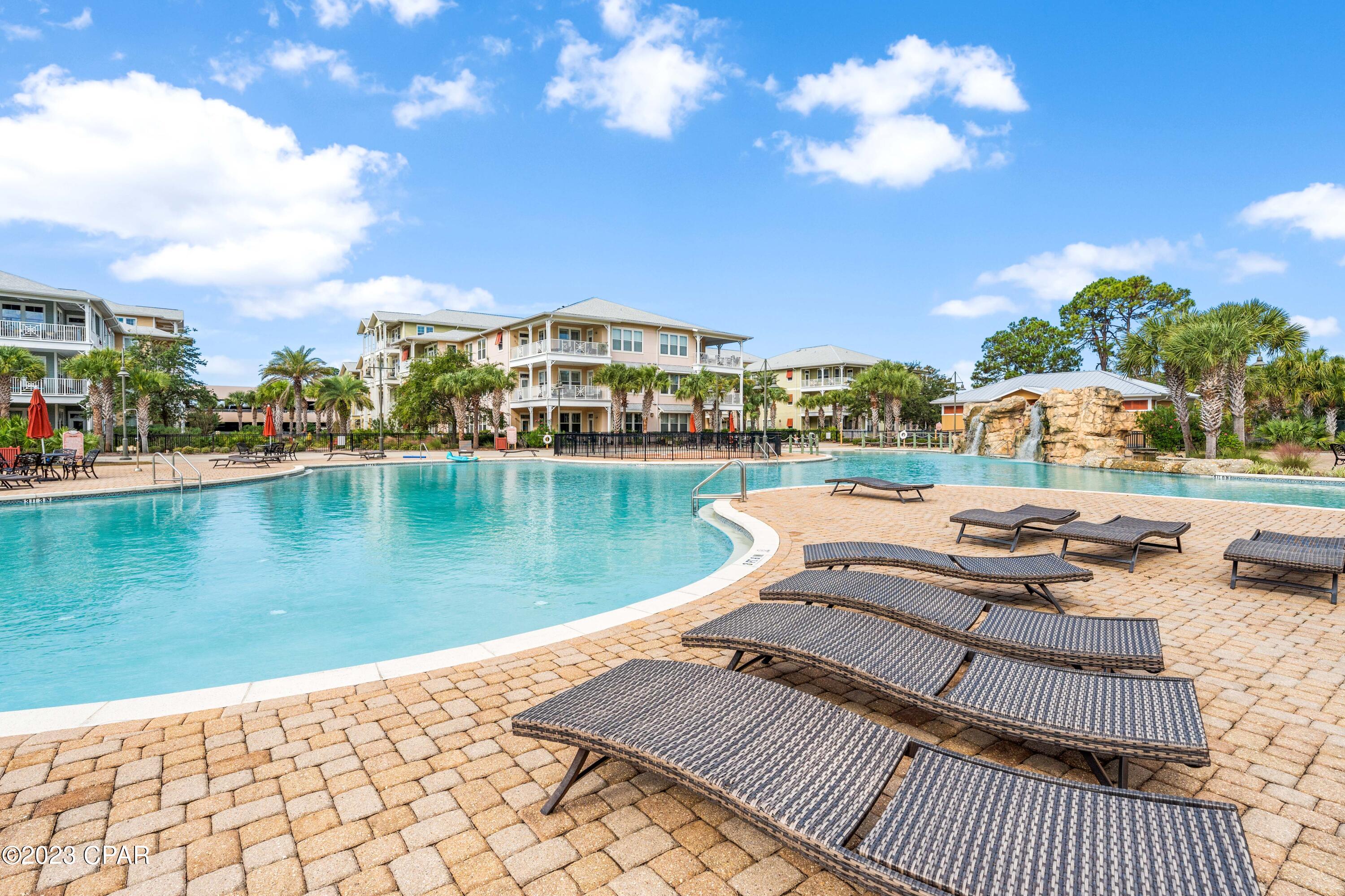 8700 Front Beach Road 5208