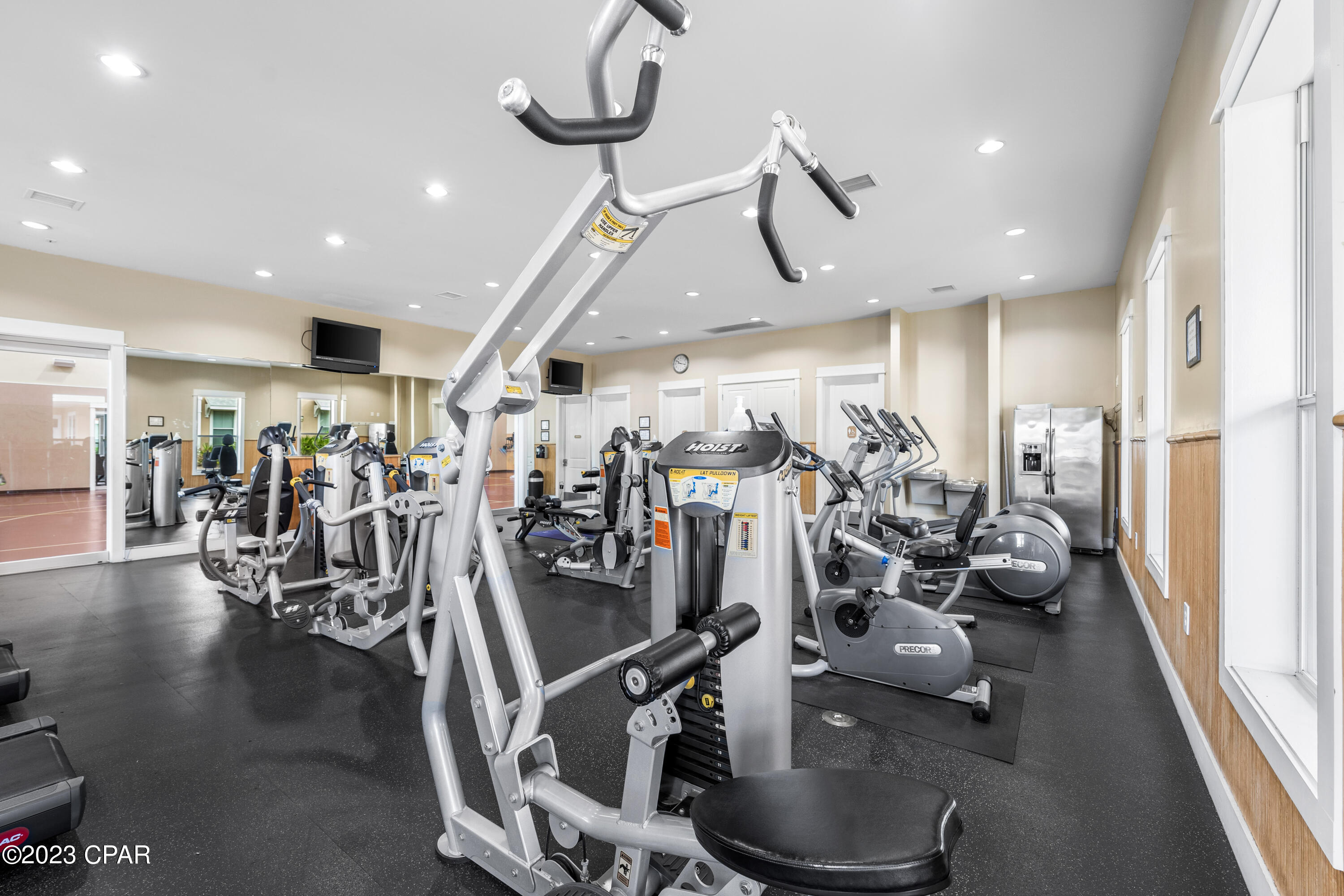 8700 Front Beach Road 5208