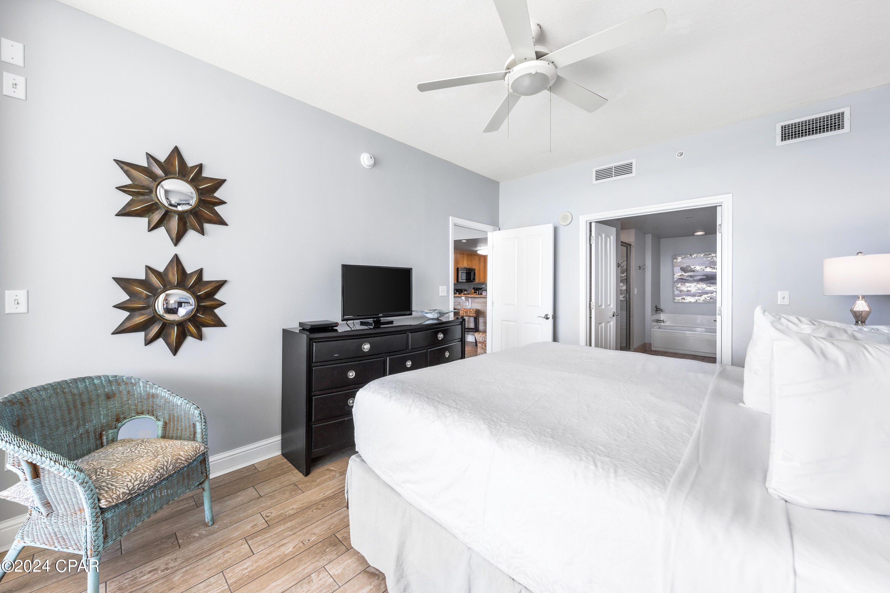 15625 Front Beach Road 708