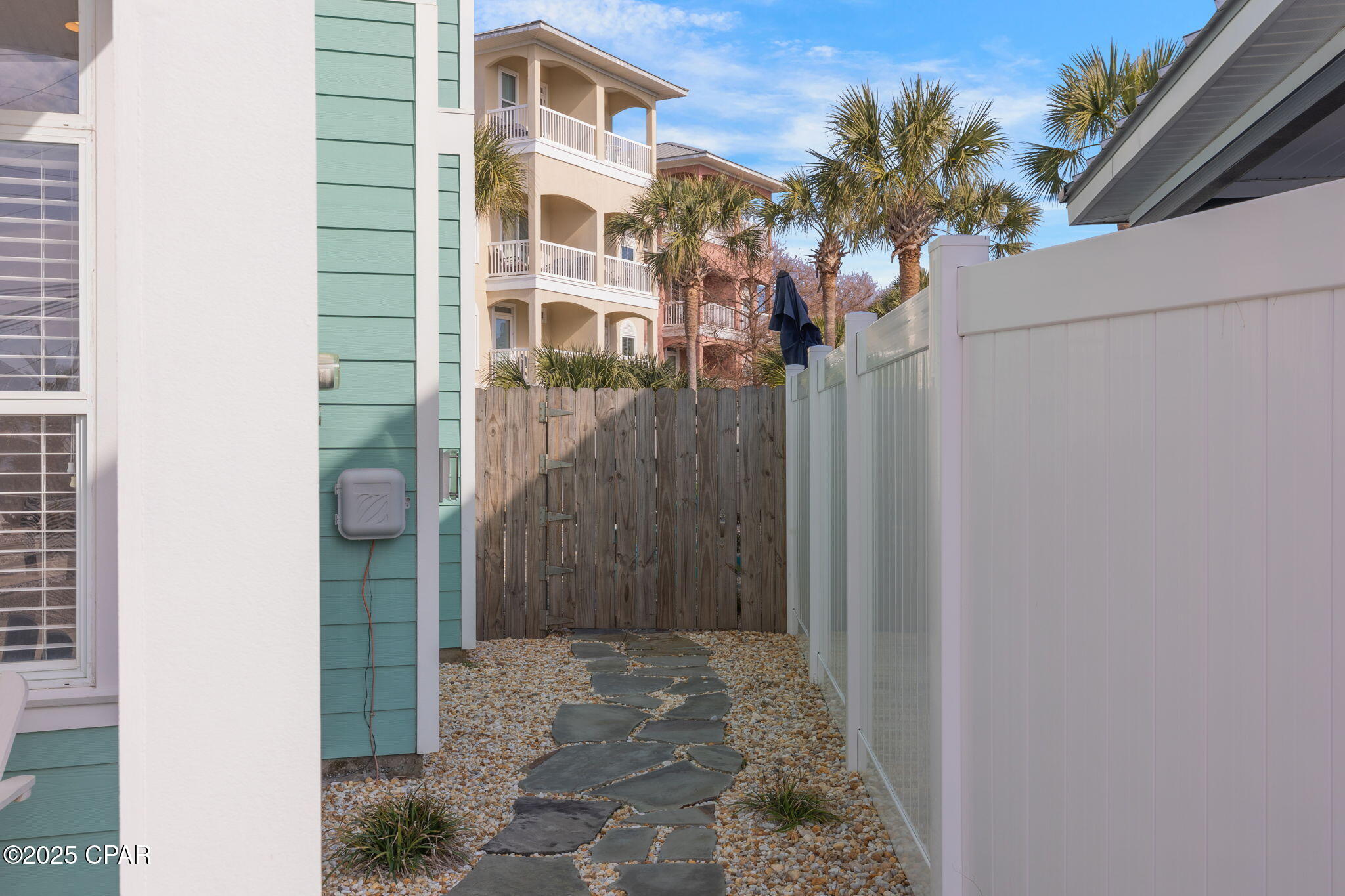 22418 Sandstorm Lane