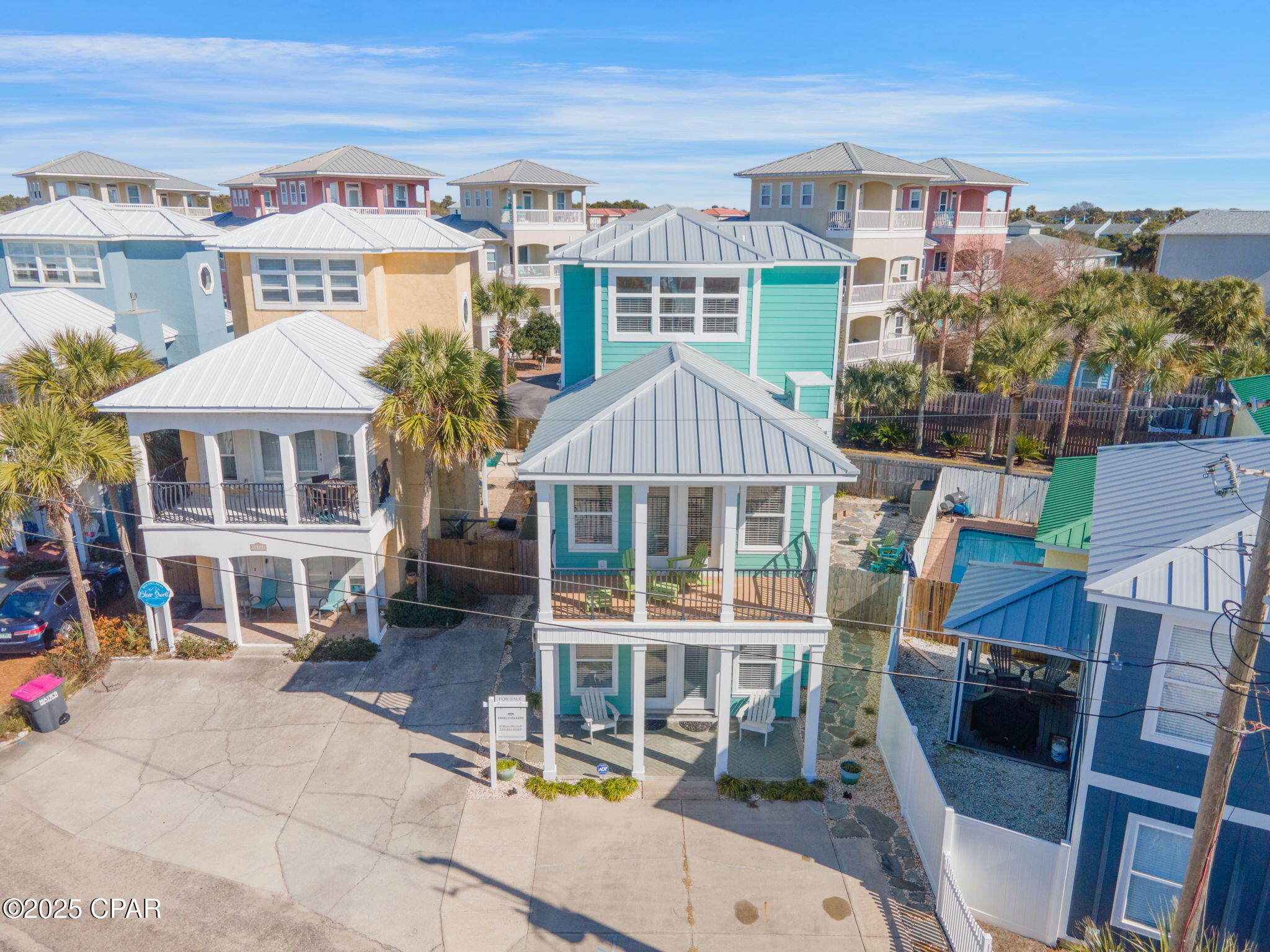 22418 Sandstorm Lane