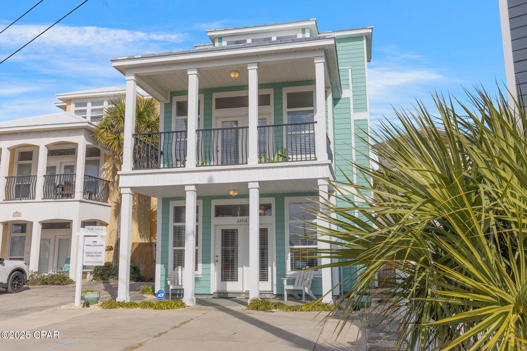 22418 Sandstorm Lane