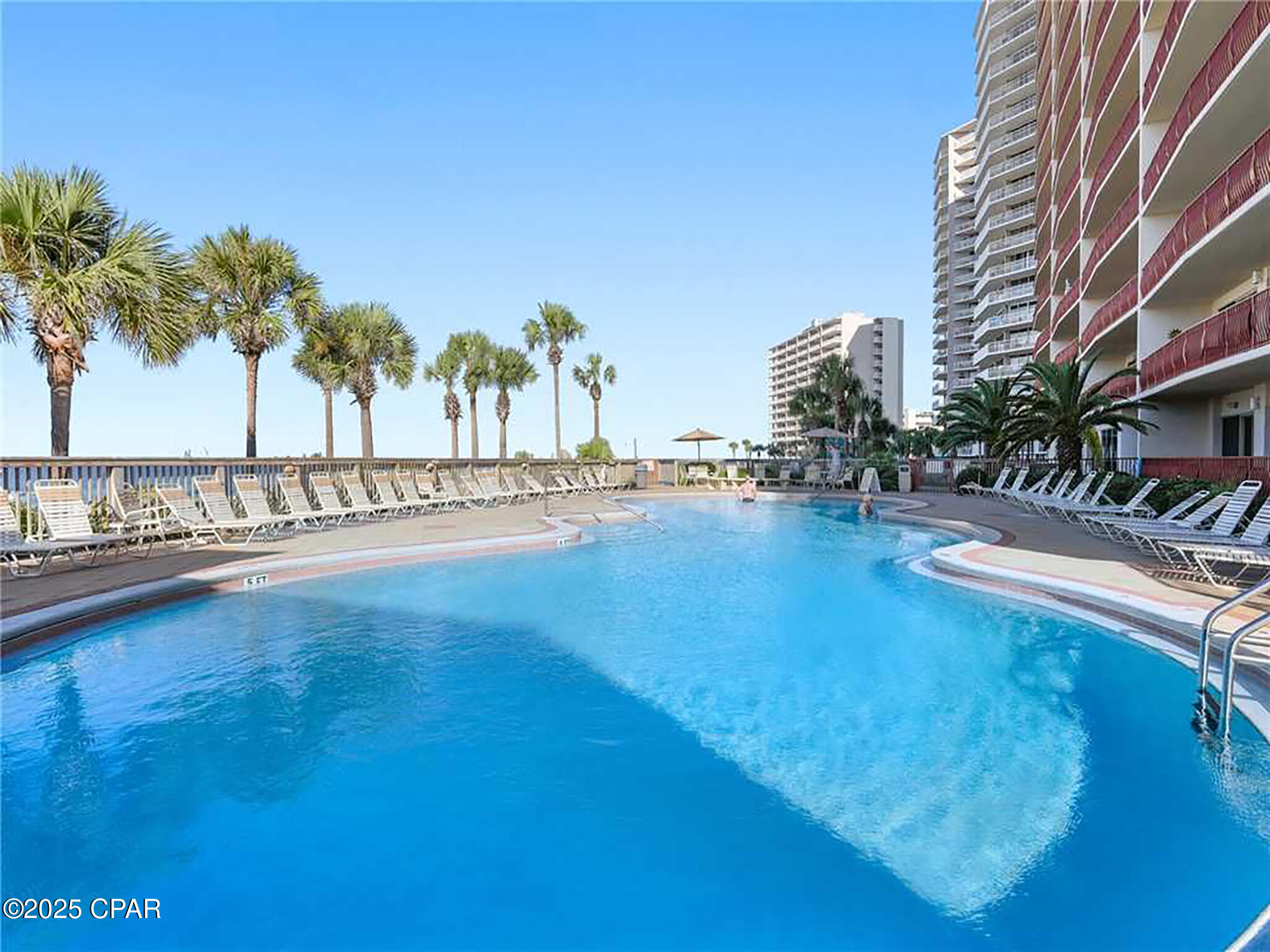 7115 Thomas Drive 901