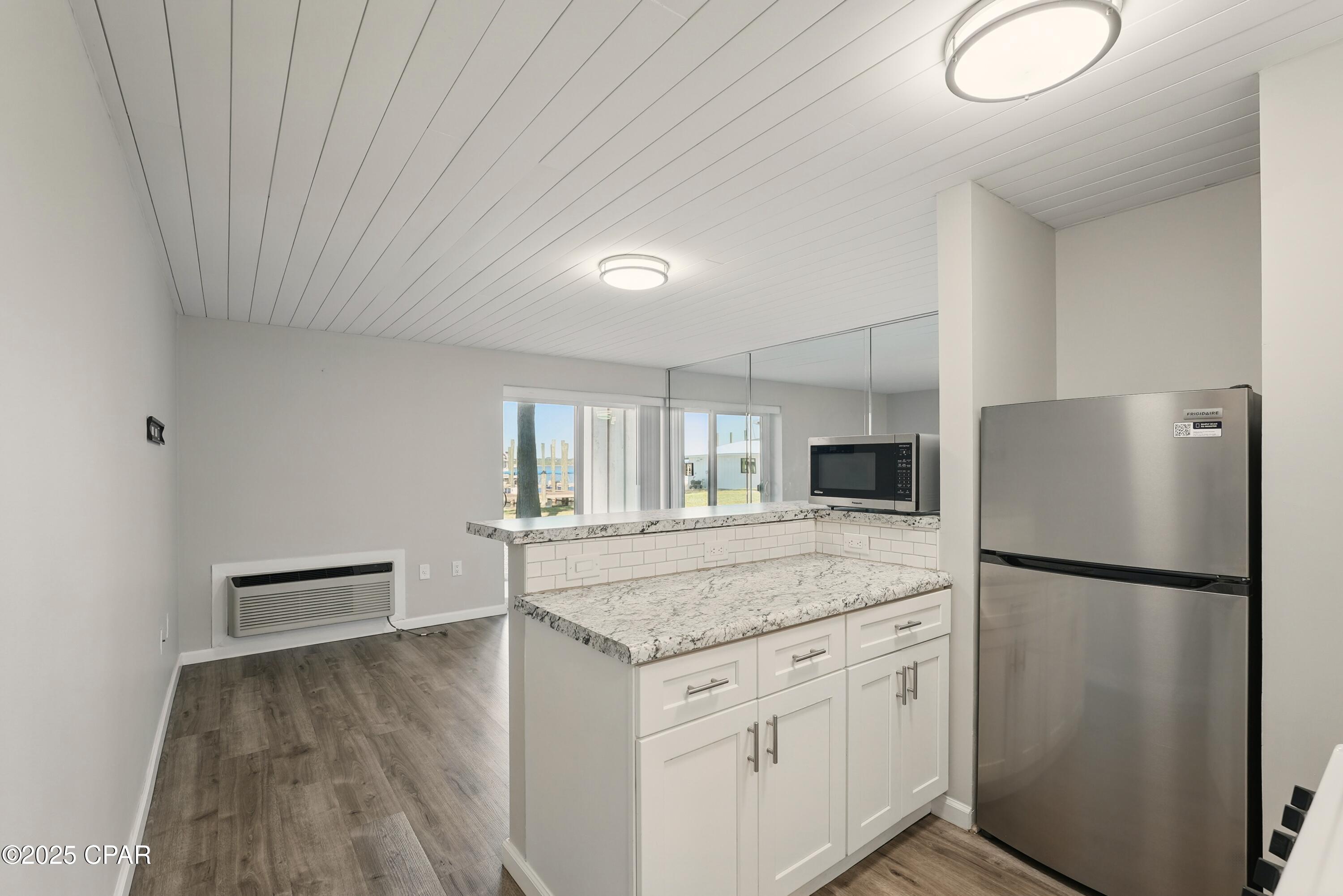 5505 Sun Harbor Road 143